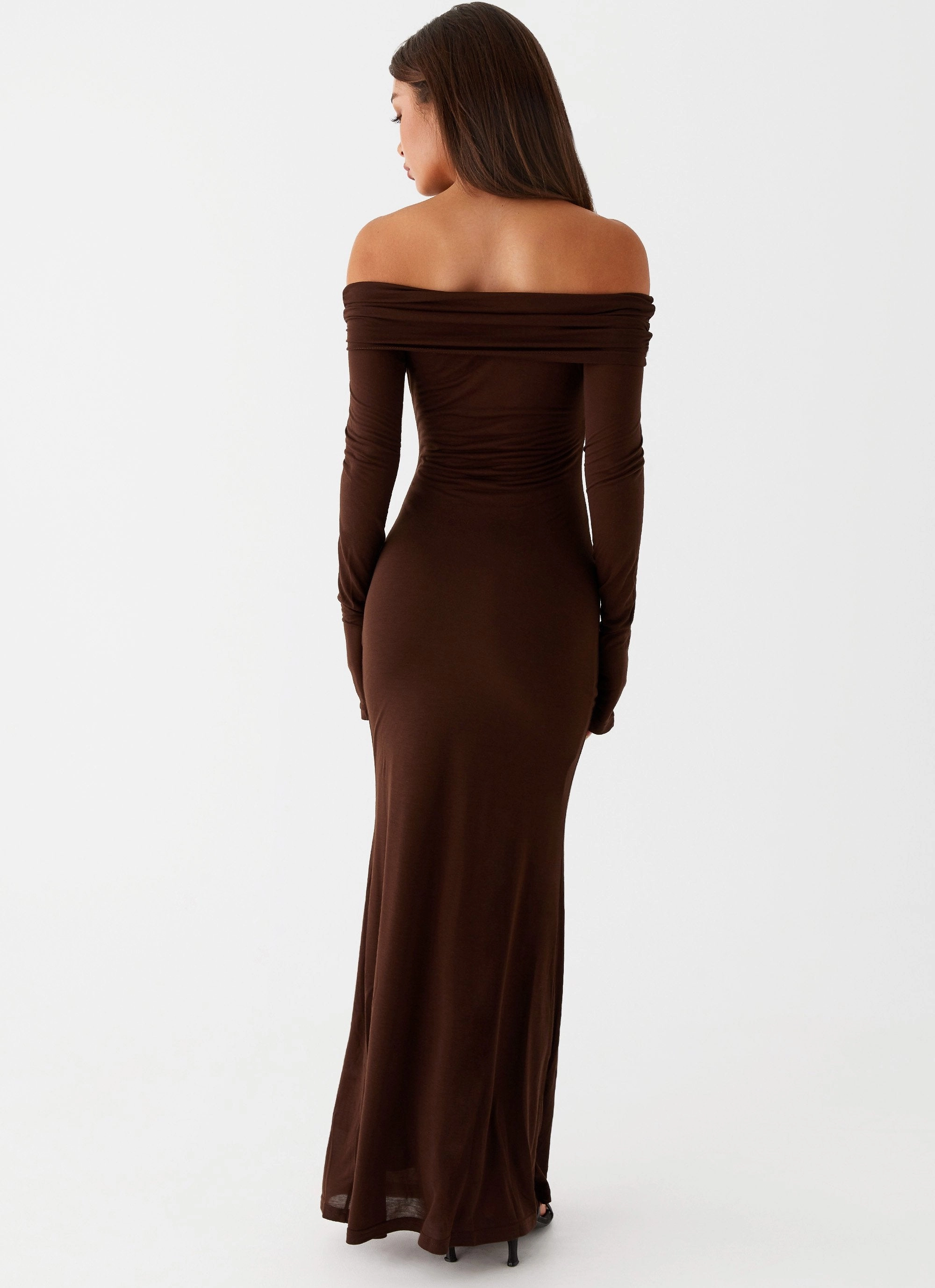 Cocoa Long Sleeve Maxi Dress - Chocolate Retro Mood Sharp Style
