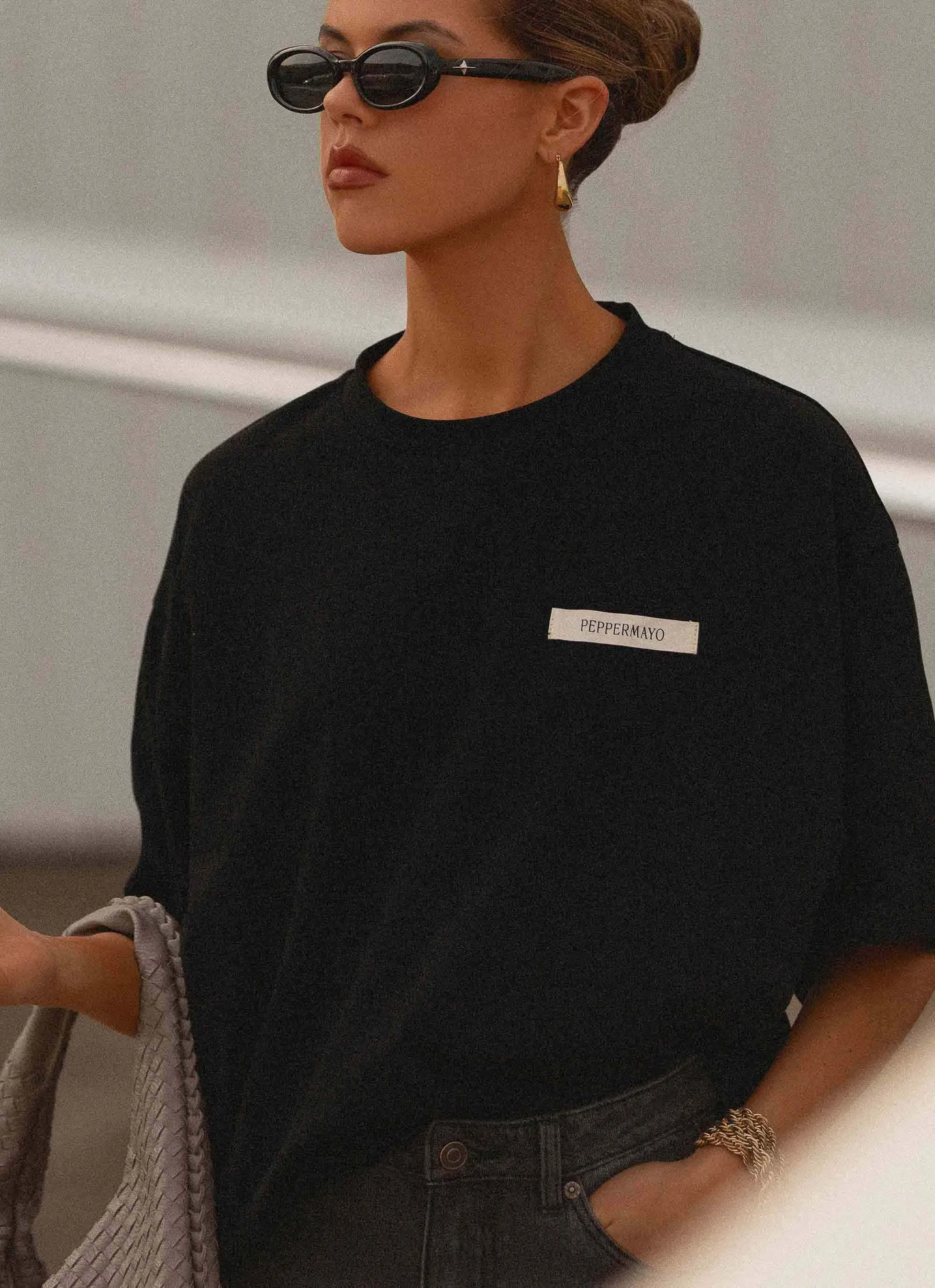 Smart Layering Signature Oversized Tee - Black