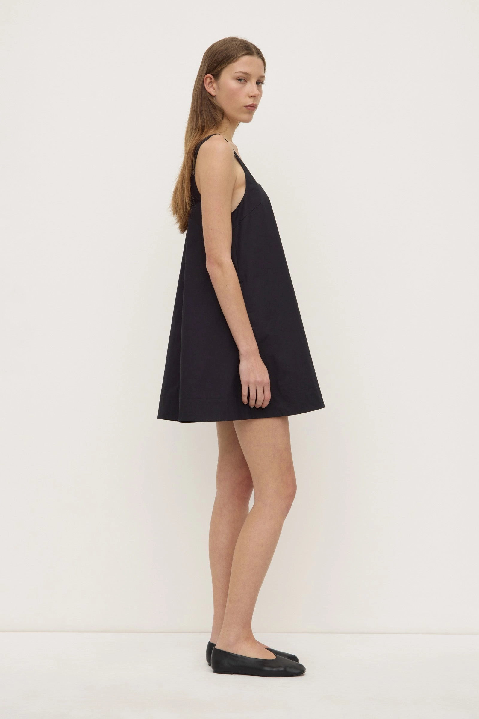 Becca Mini Dress Minimal Motion Unlined Look