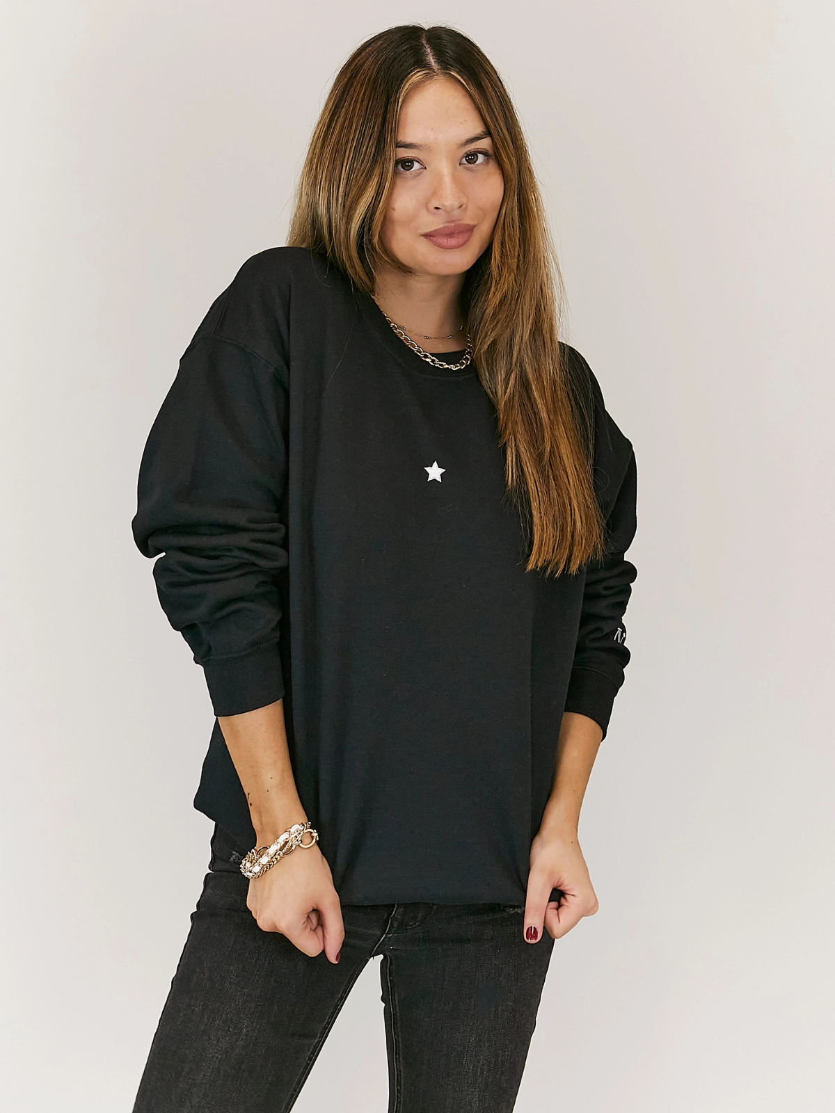 Kai Personalised Round Neck Star Sweater / Black Armadillo like