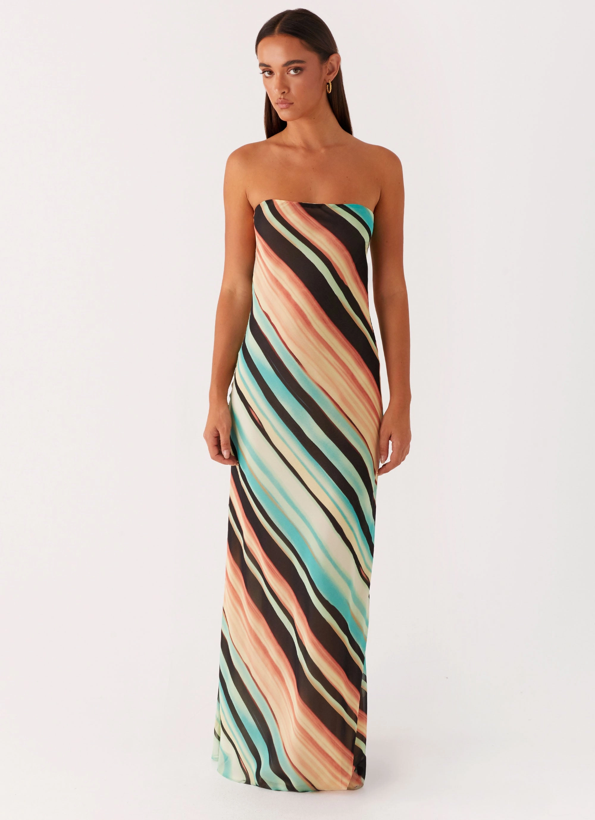 Mood Comfort Sophisticated Design Como Maxi Dress - Stripe