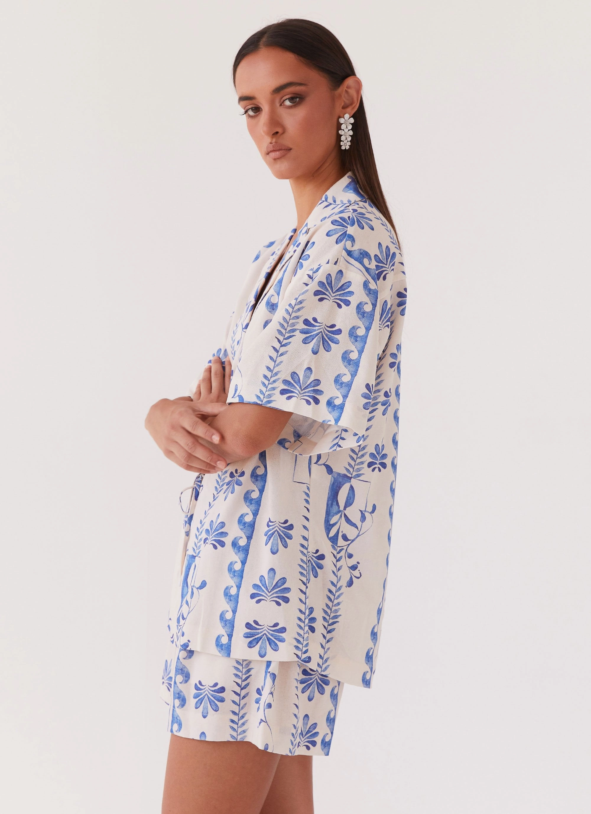 Pocket Placement Unisex Casual Fit Sweet Relief Linen Oversized Shirt - Floral Wave