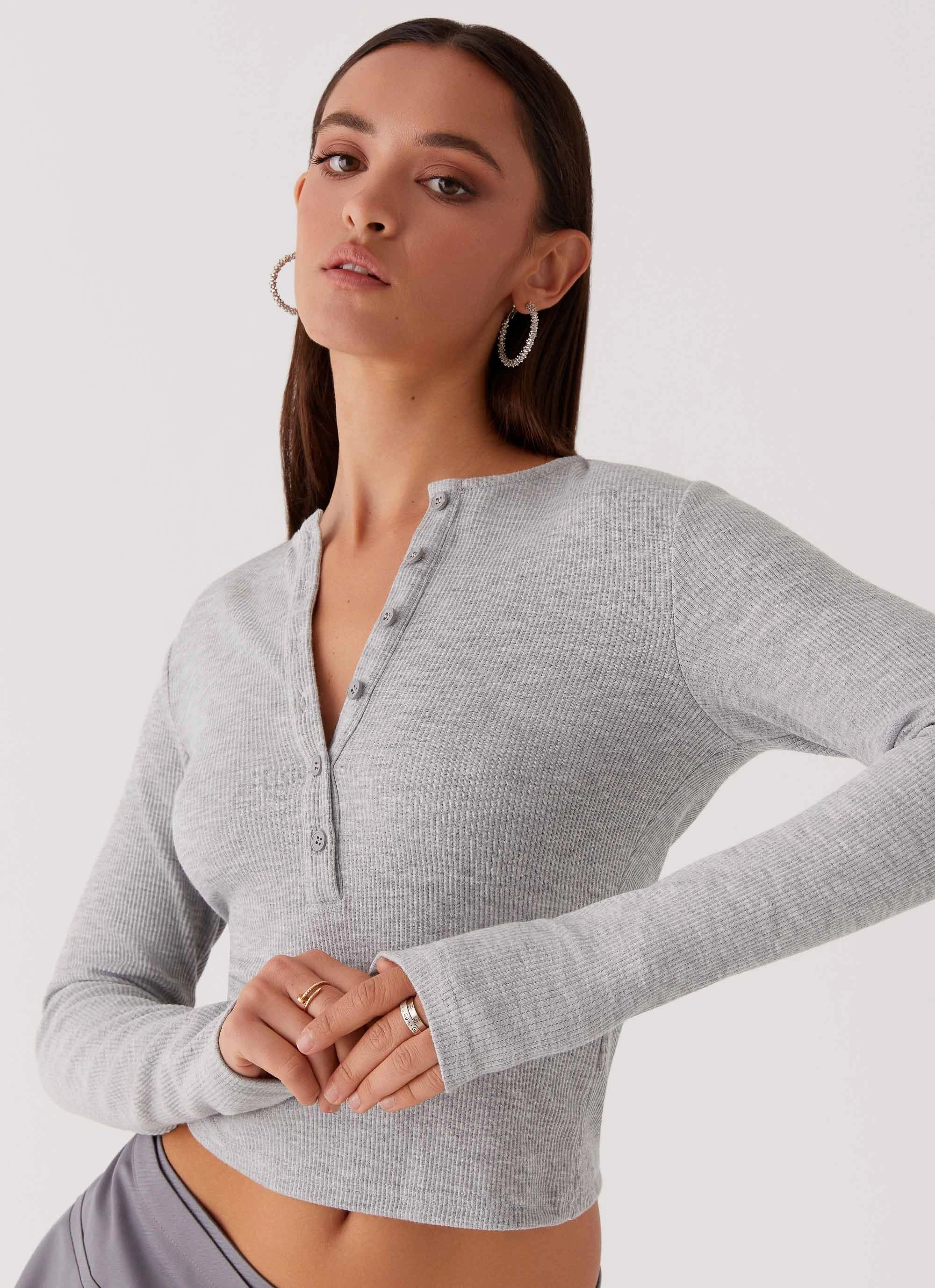 Comfy Fit Kellie Knit Long Sleeve Top - Grey