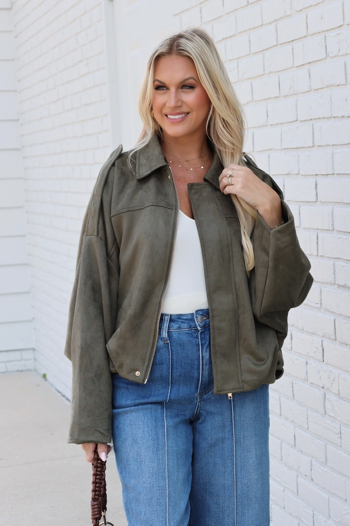 Corrin Jacket Hidden Storage Pocket Durable Hem Stitching