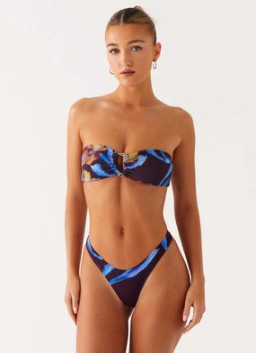 Cuba Bikini Bottoms - Dark Floral Wrinkle Free Fabric Cuba Bikini Bottoms - Dark Floral Chic-Appeal