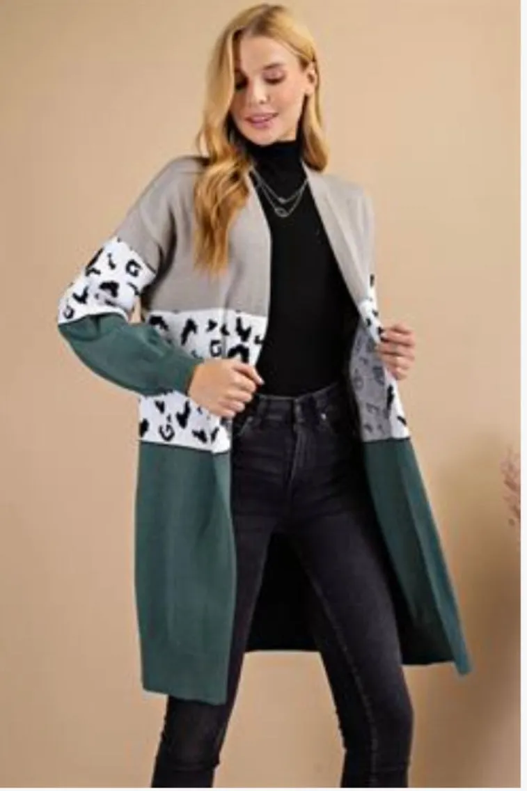 CURVY LONG SLEEVE ANIMAL PRINT COLORBLOCK MIDI SWEATER CARDI