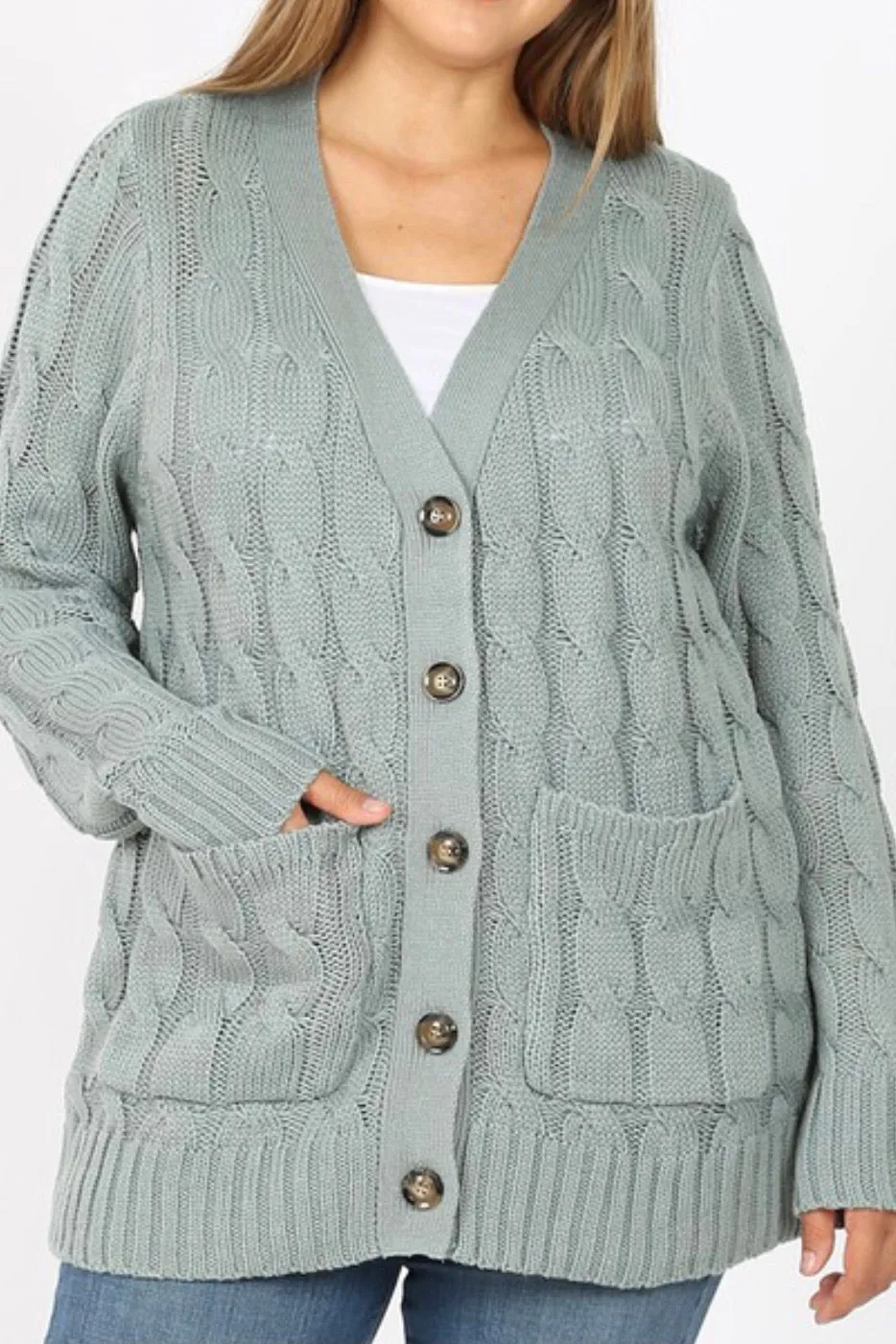 CURVY LONG SLEEVE CABLE KNIT BUTTON DOWN CARDI