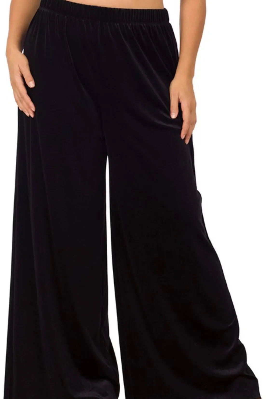 CURVY WIDE LEG VELVET PANTS