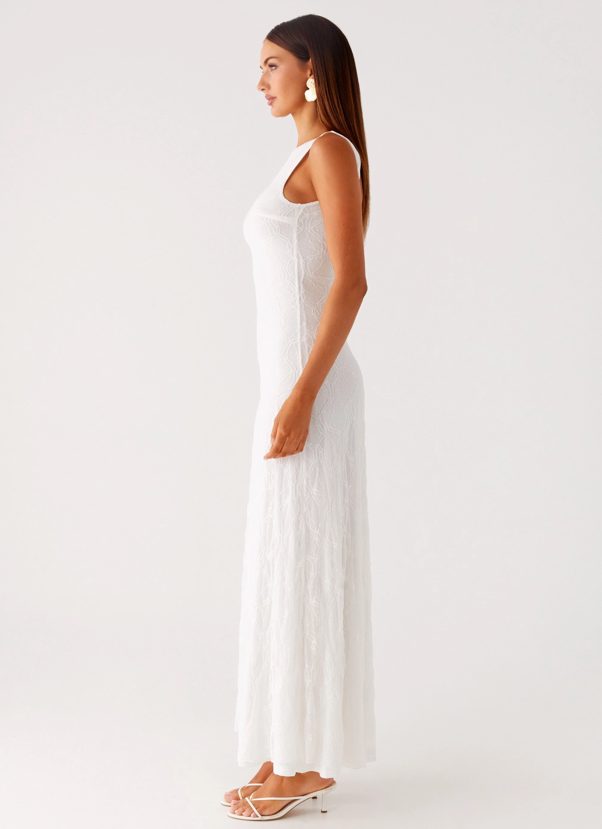 Flattering Cut Wear Embrace The Sun Maxi Dress - White
