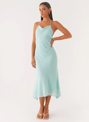 Customizable Clothing Deep Dive Midi Dress - Pale Blue Deep Dive Midi Dress - Pale Blue Fit Easy Modern Waist