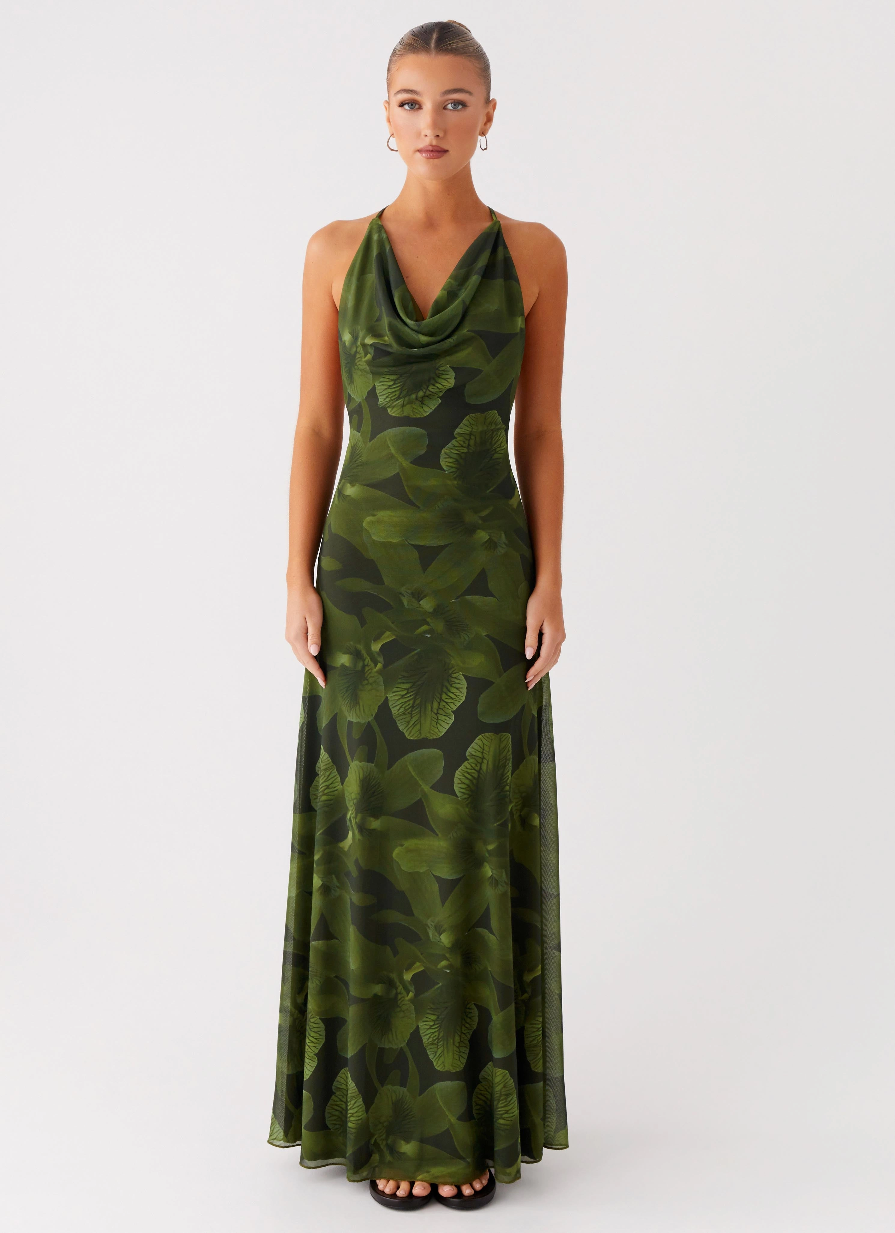 Dahliana Maxi Dress - Tropic Floral Style Moment