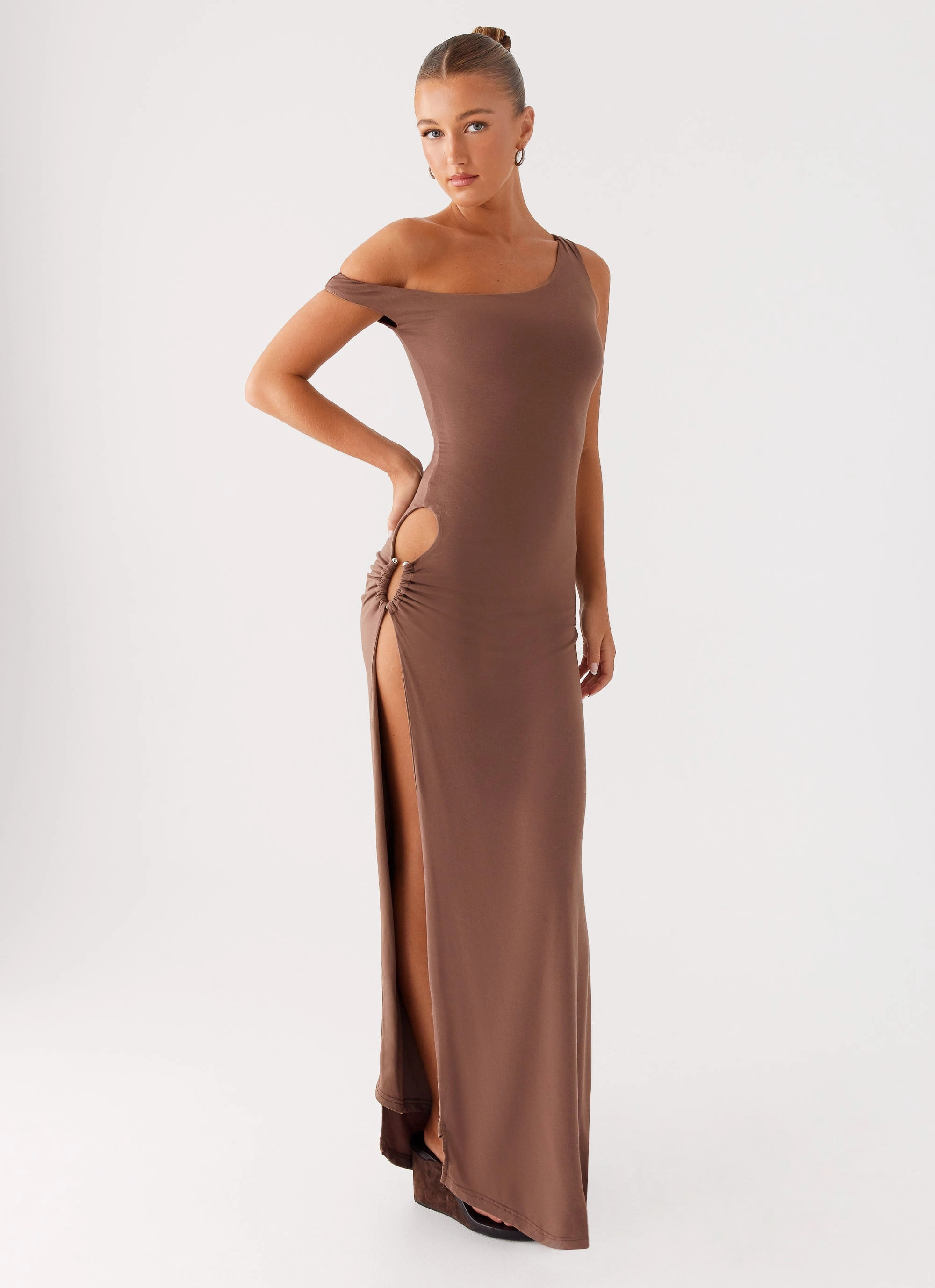 Work Friendly Shine Finish Dalla Maxi Dress - Dark Chocolate