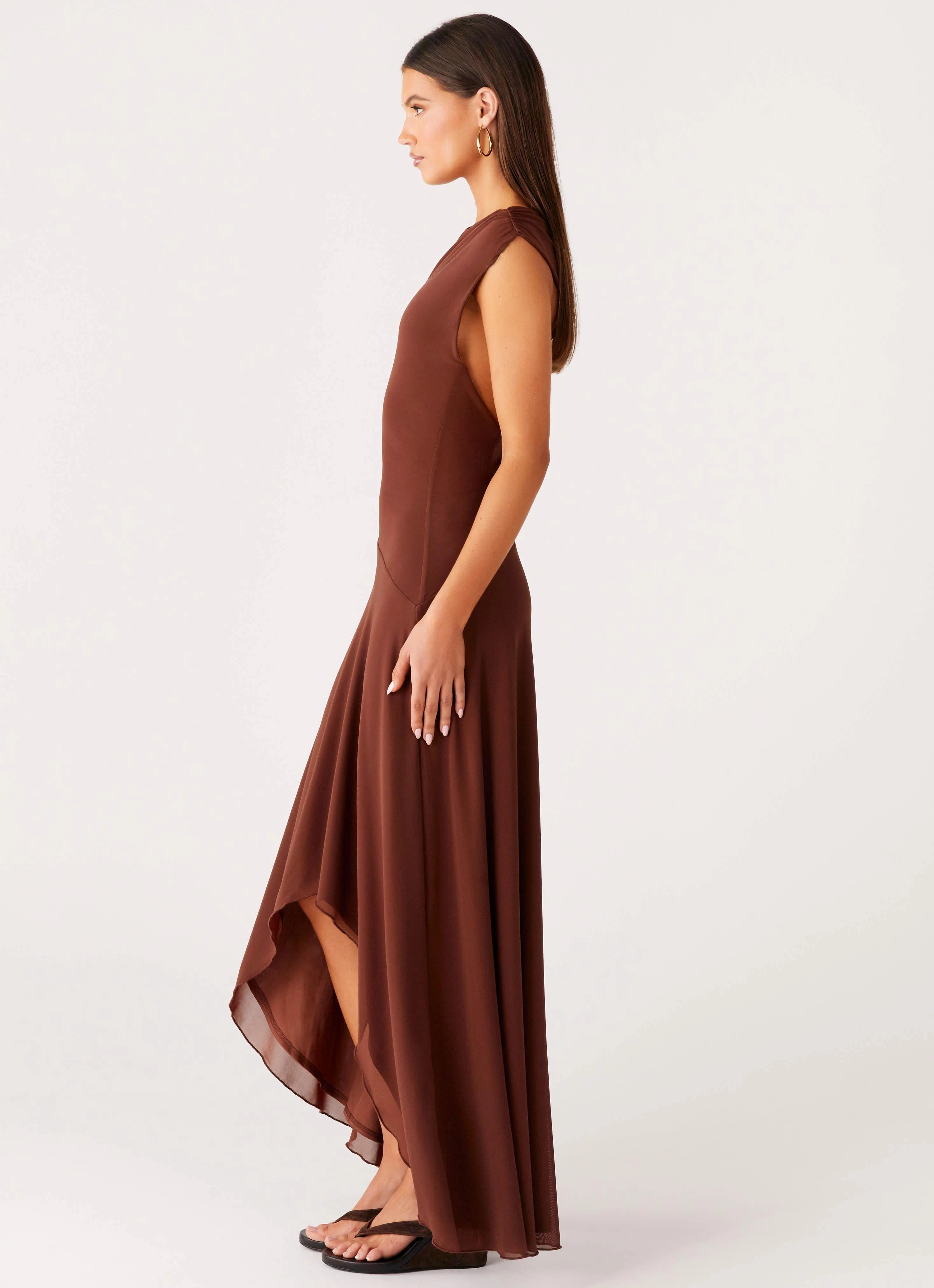 Danika Maxi Dress - Chocolate Brunch Glow Chic Waistband Design