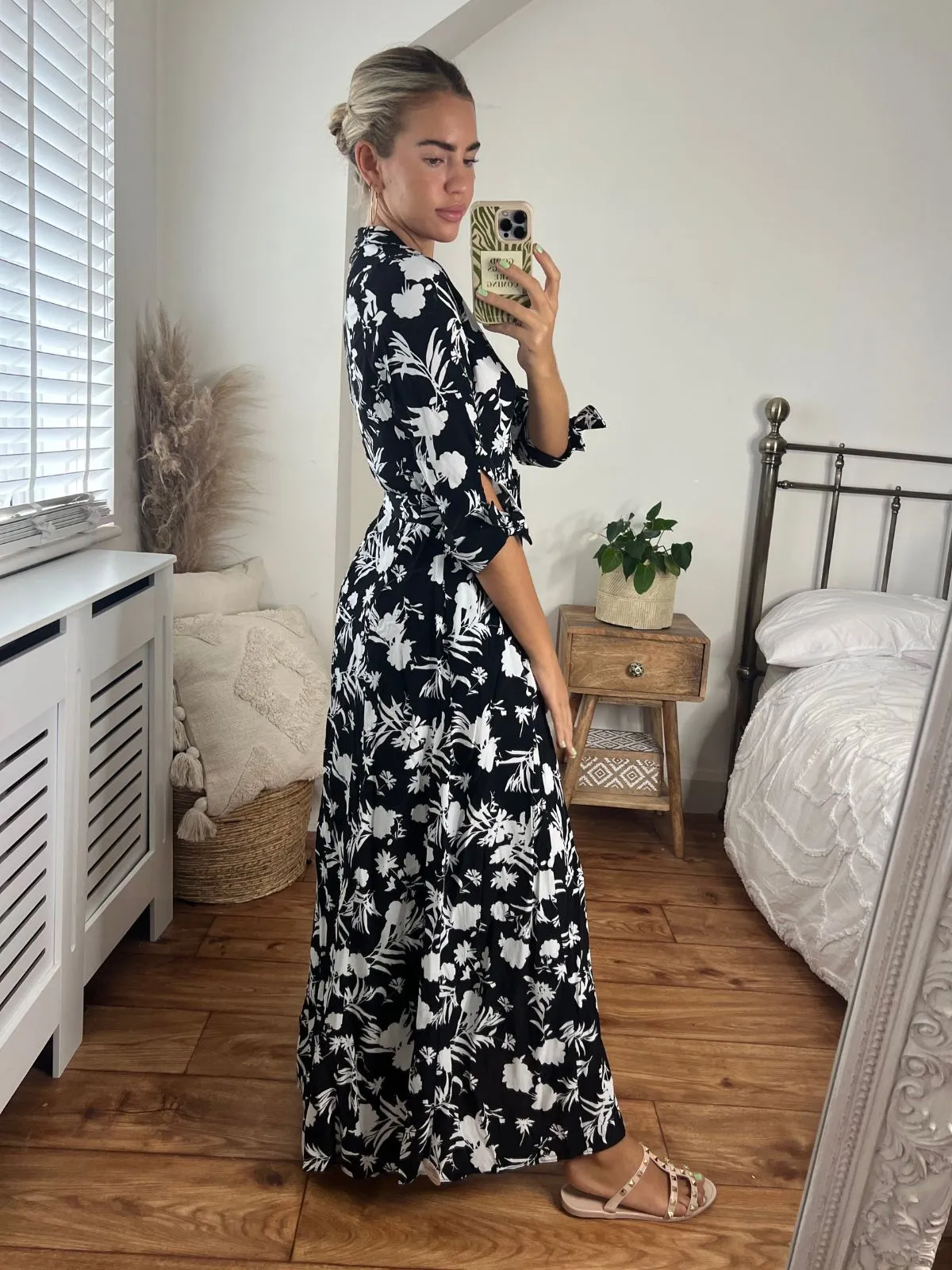 Daphne Belted Shirt Dress / Mono Floral Gathered Skirt Chill Wear