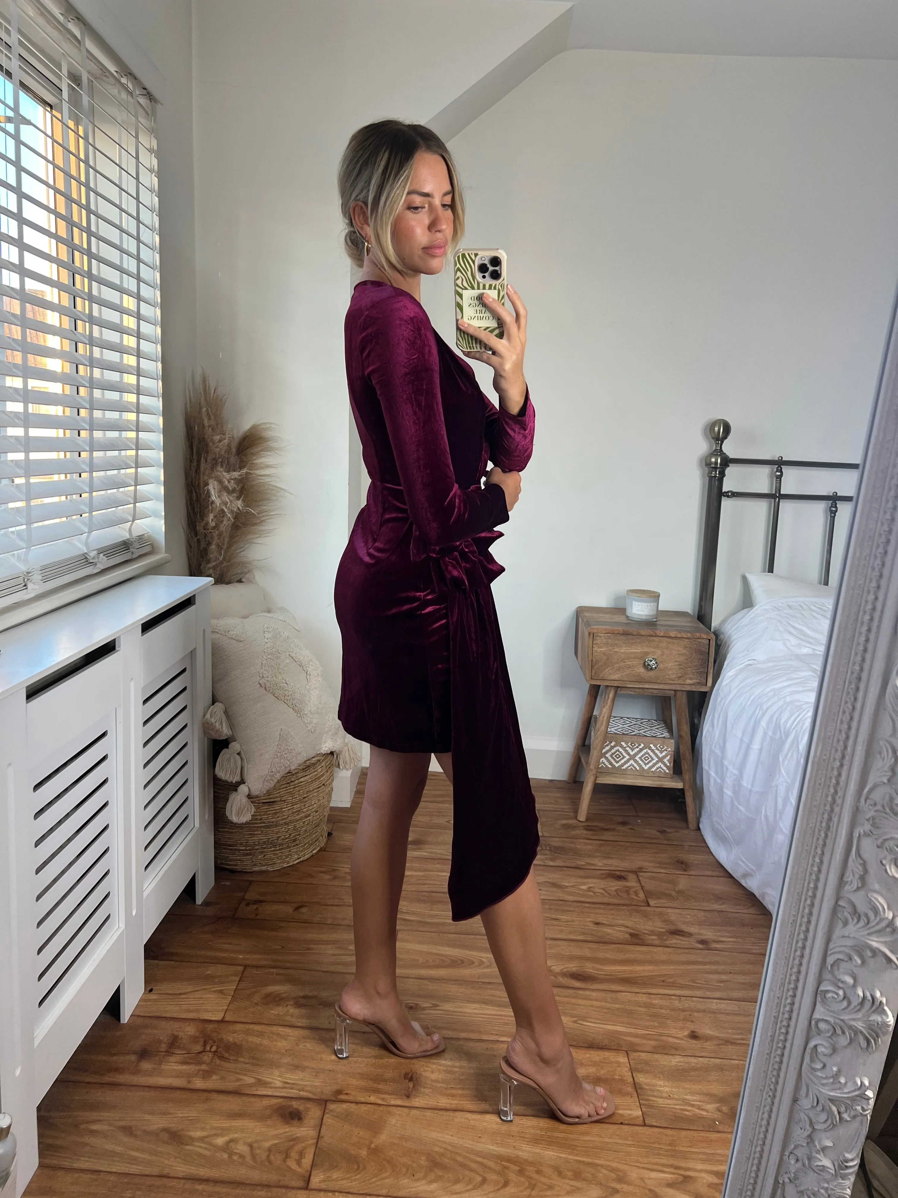Darcy Velvet Mini Dress / Wine Draped Fabric BiasCutSilhouette