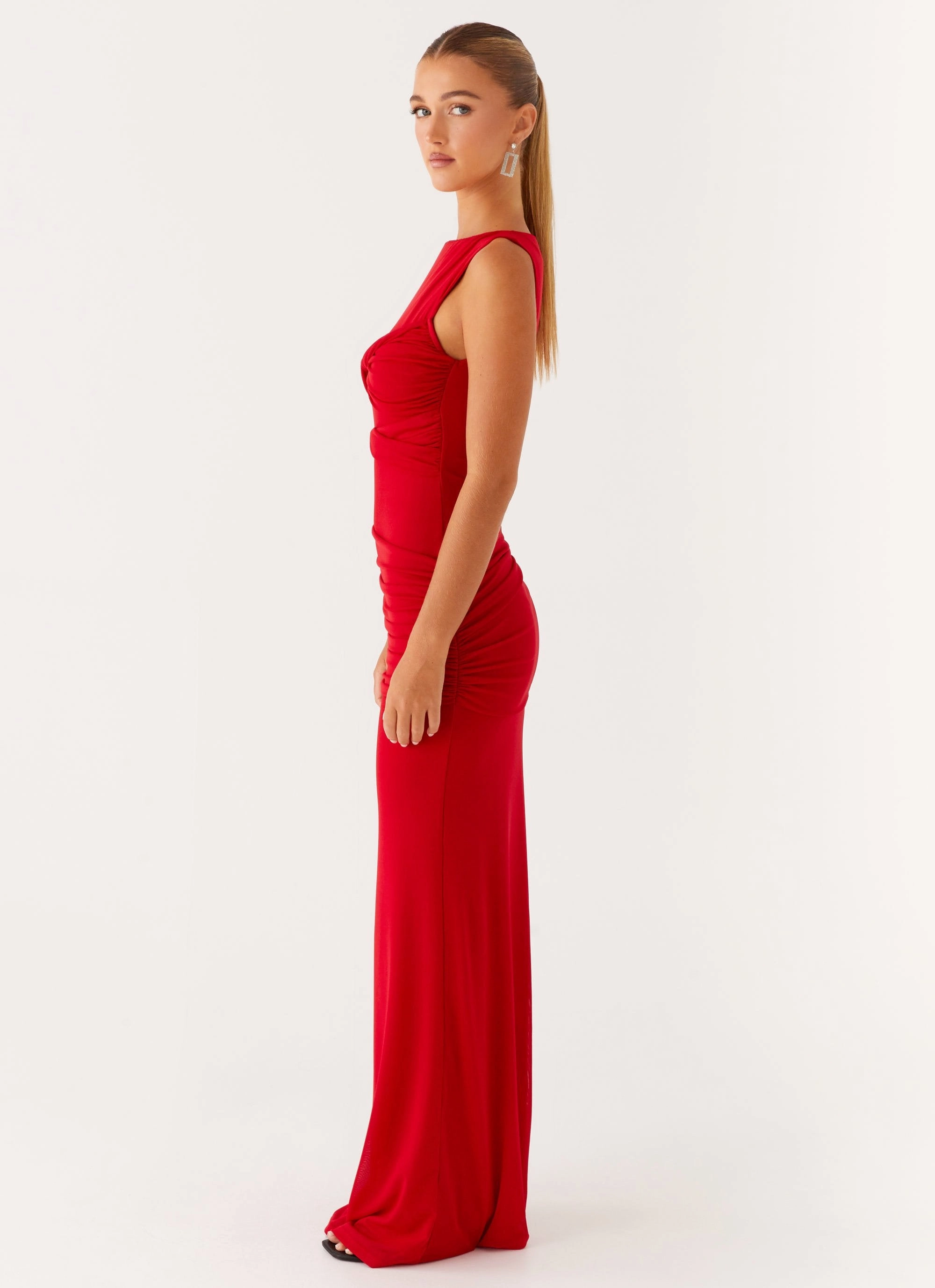 Matte-Lining Daily Form Missy Maxi Dress - Red