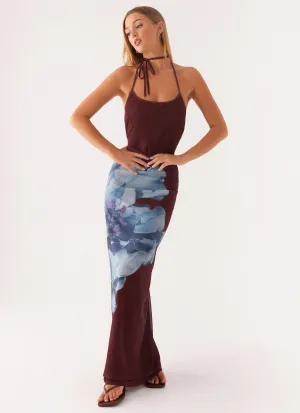 Dayana Halterneck Maxi Dress - Maroon Print Advanced Stretch Recovery Reinforced Elbow Patches Dayana Halterneck Maxi Dress - Maroon Print