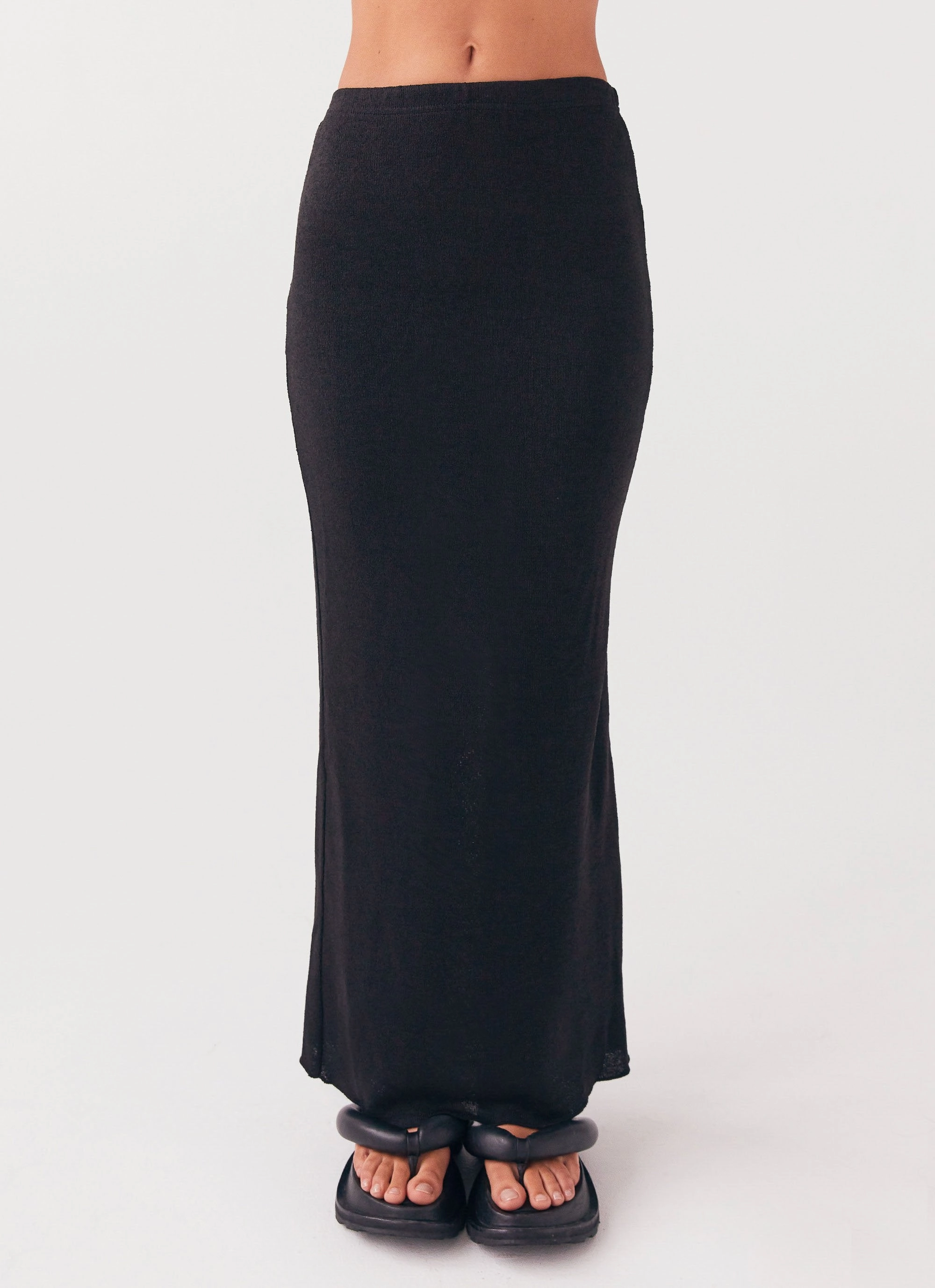 Flatlock Seam Construction Microfiber Shell Delicate Lady Knit Maxi Skirt - Black