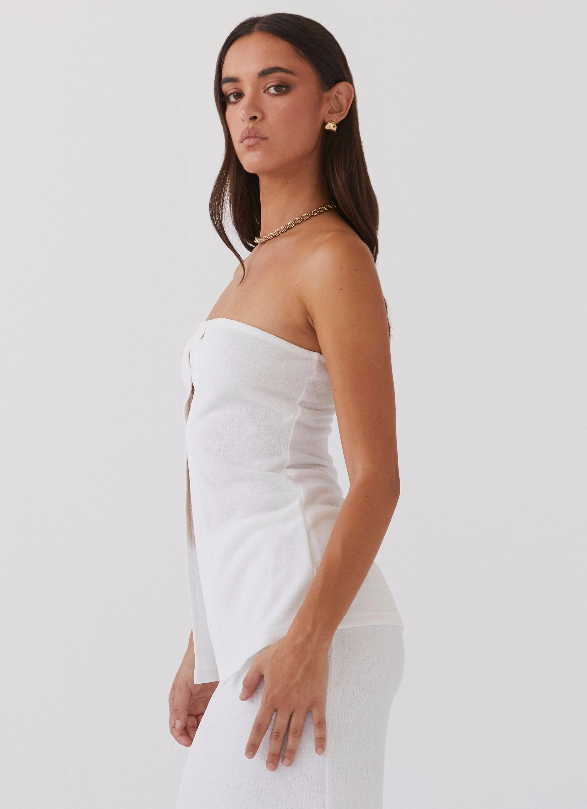 Anti Odor Treatment Delicate Lady Knit Top - White