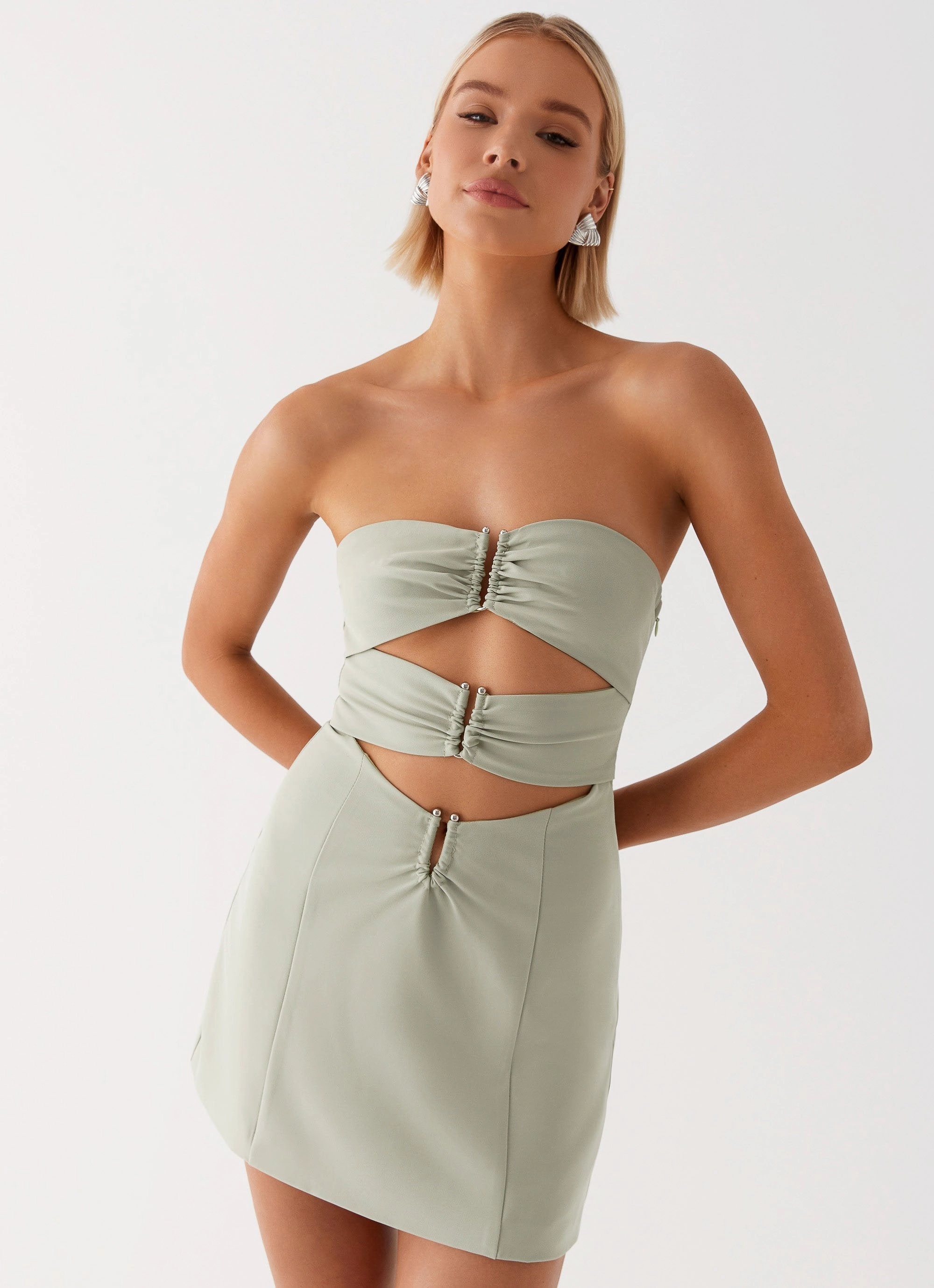 Roxie Mini Dress - Khaki Elegant Outline