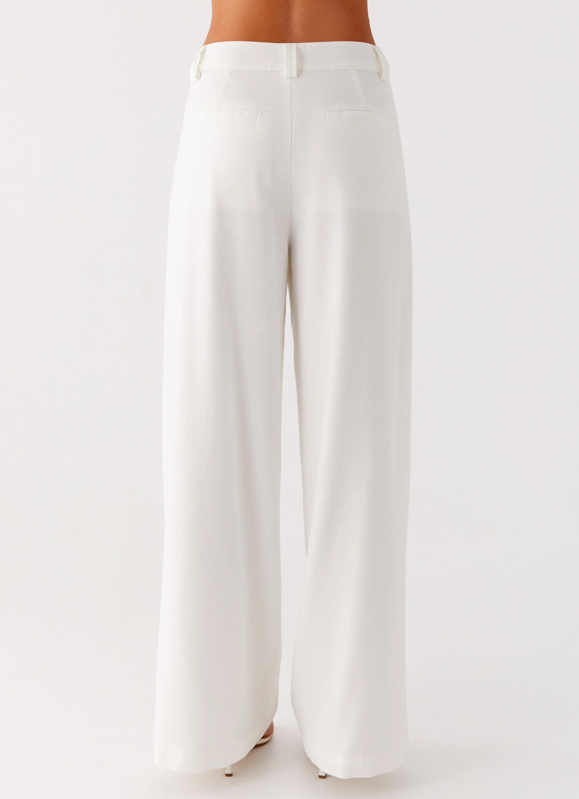 Delong Low Rise Linen Pants - White Reinforced Shoulder Panels