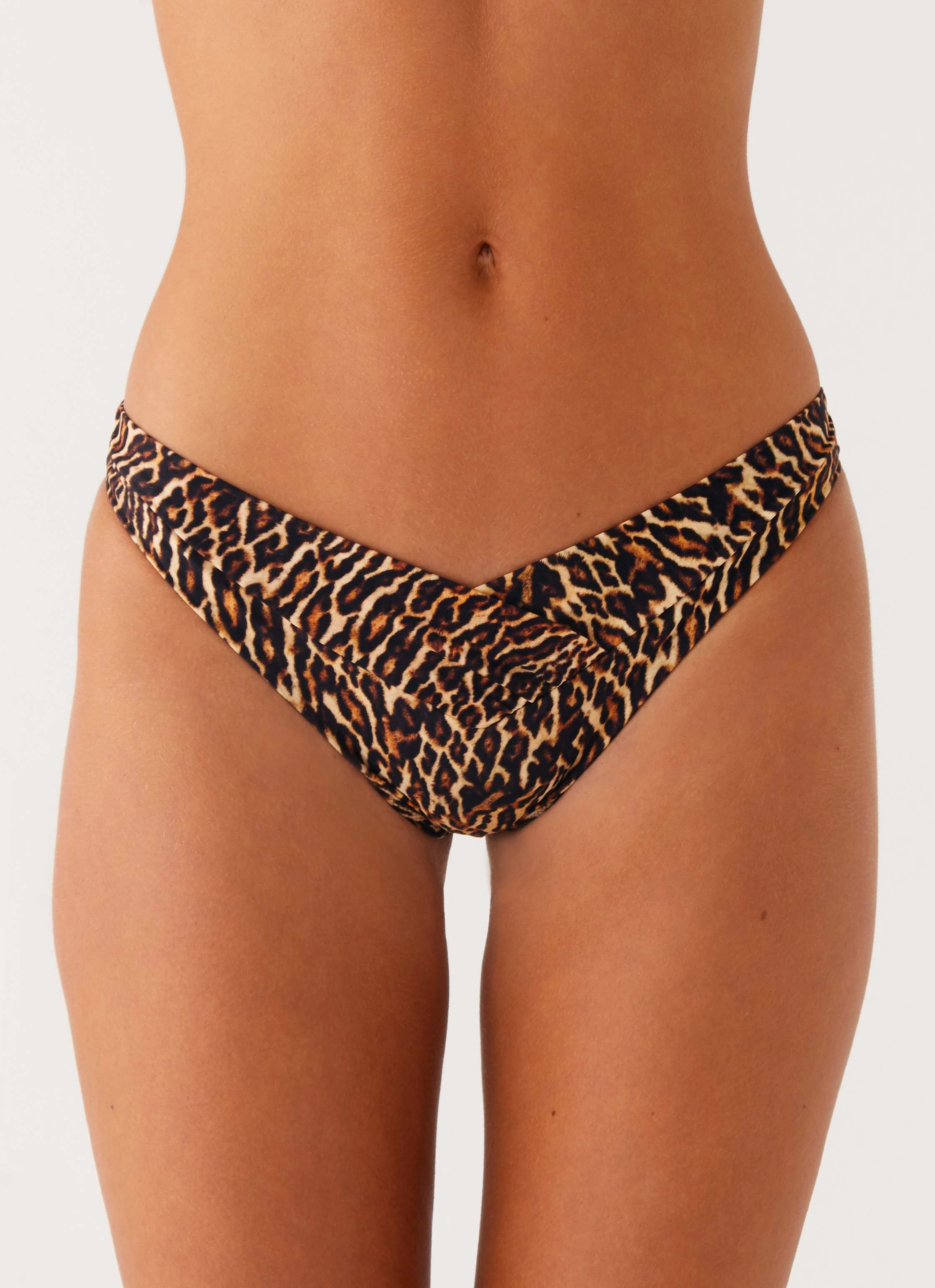 Delta Bikini Bottoms - Cheetah Ultra Flat Lock Stitching Hot Weather