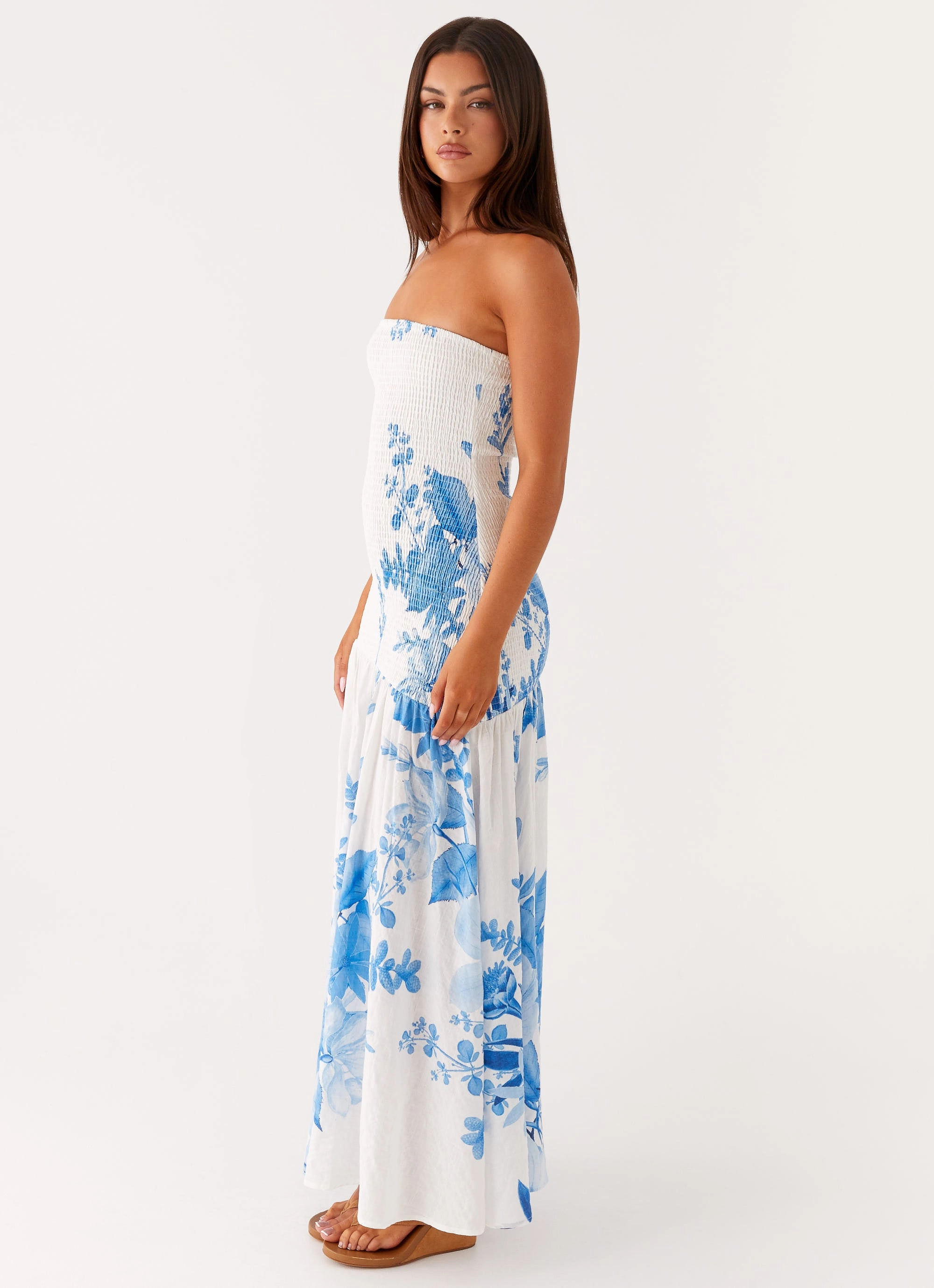 Sporty-Look Soft Tones Rebecca Maxi Dress - Blue Floral Print