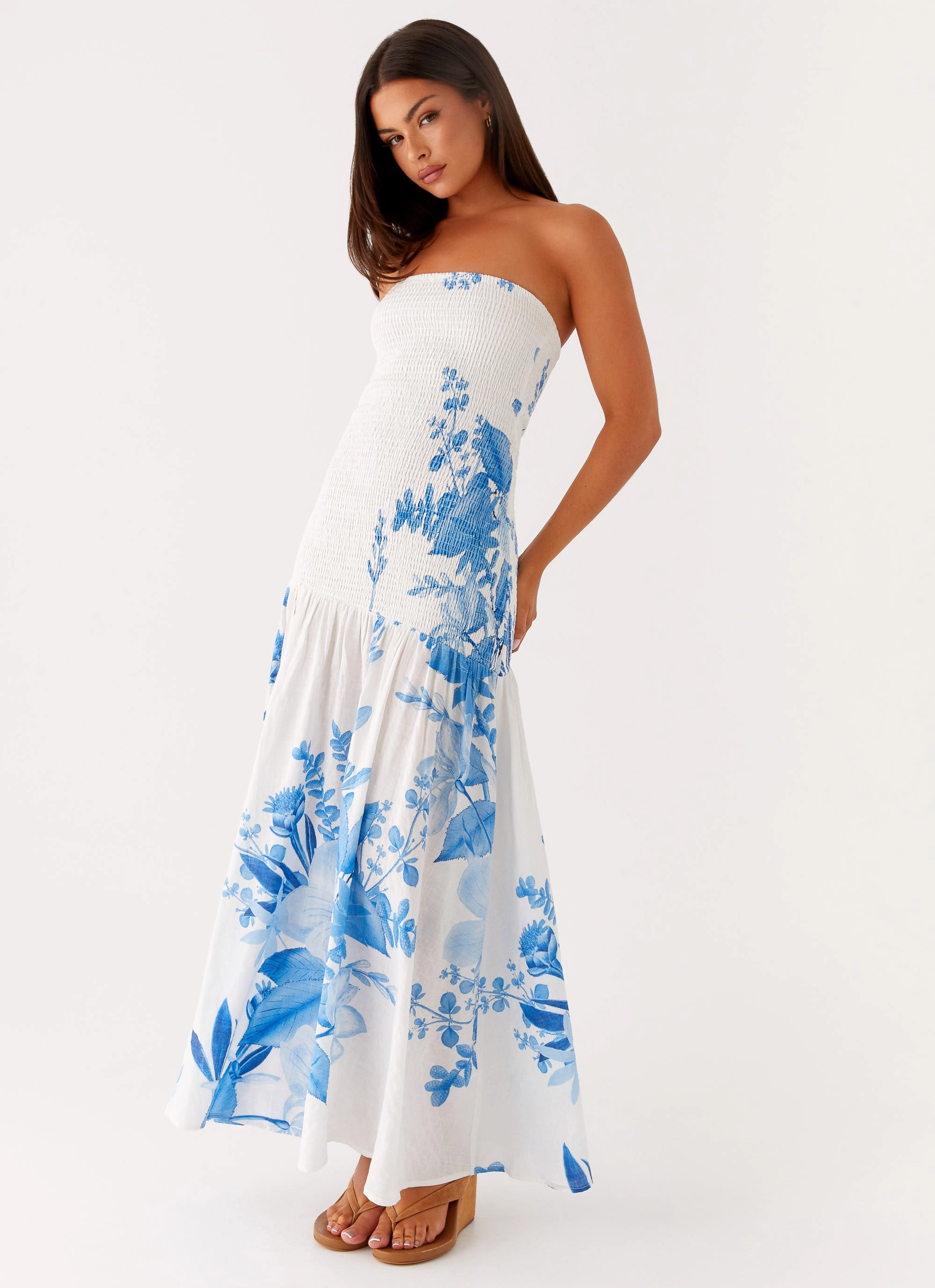 Stylish Wear Comfortable Shape Rebecca Maxi Dress - Blue Floral Print