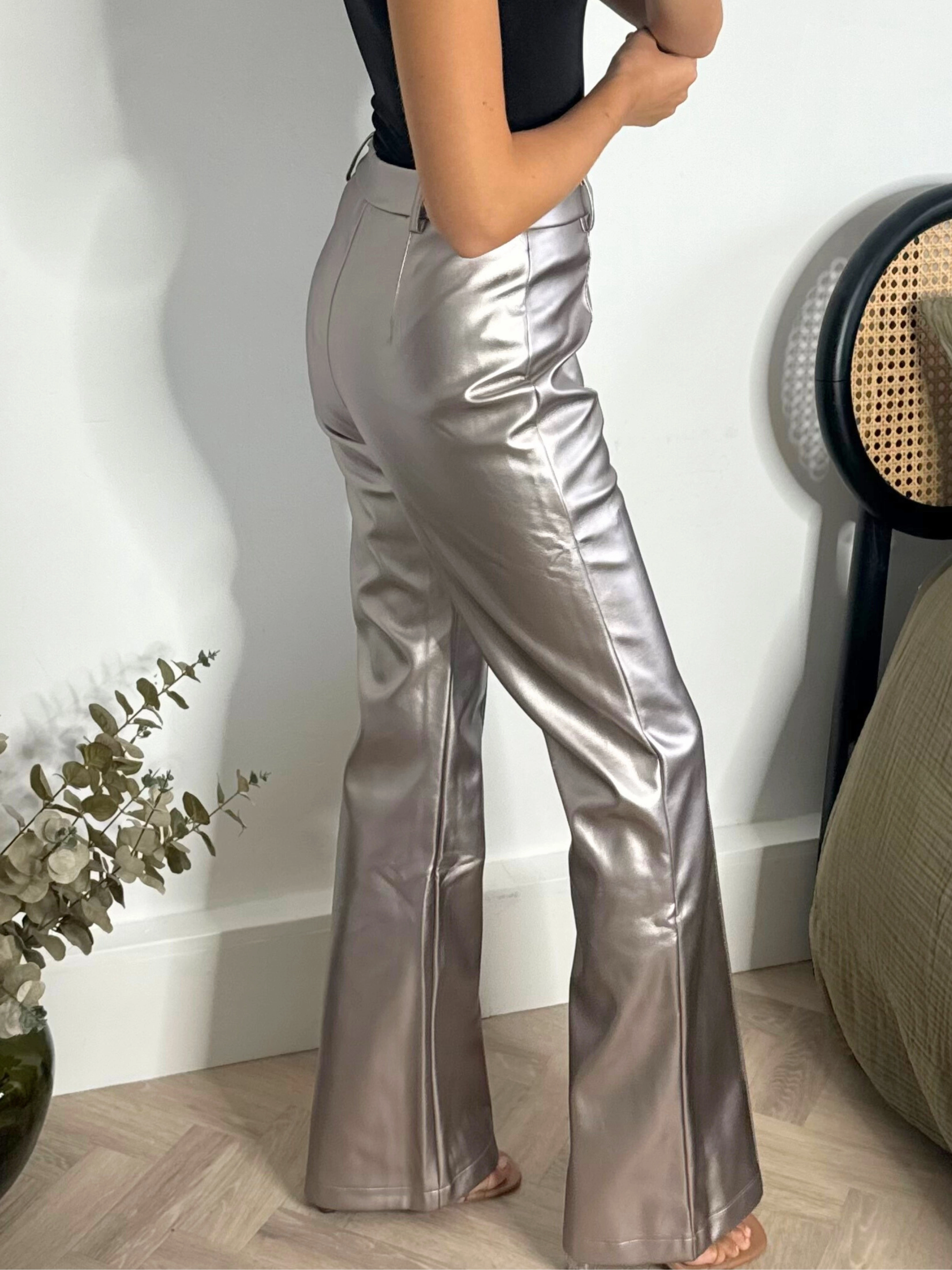 Alyssa PU Flare Trouser / Metallic Simple Comfort Wear