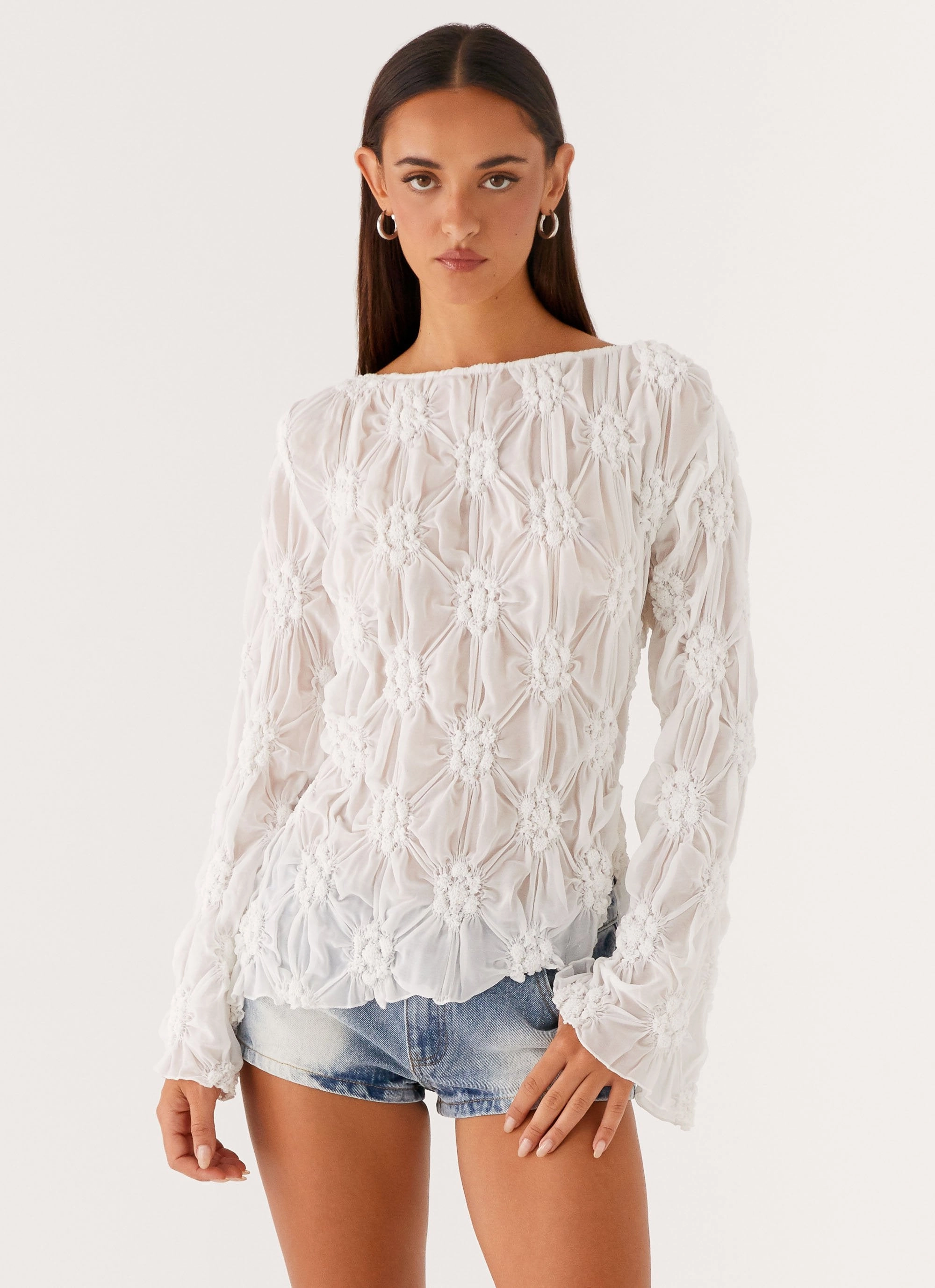 Mia Long Sleeve Top - Ivory Stylish T-shirt