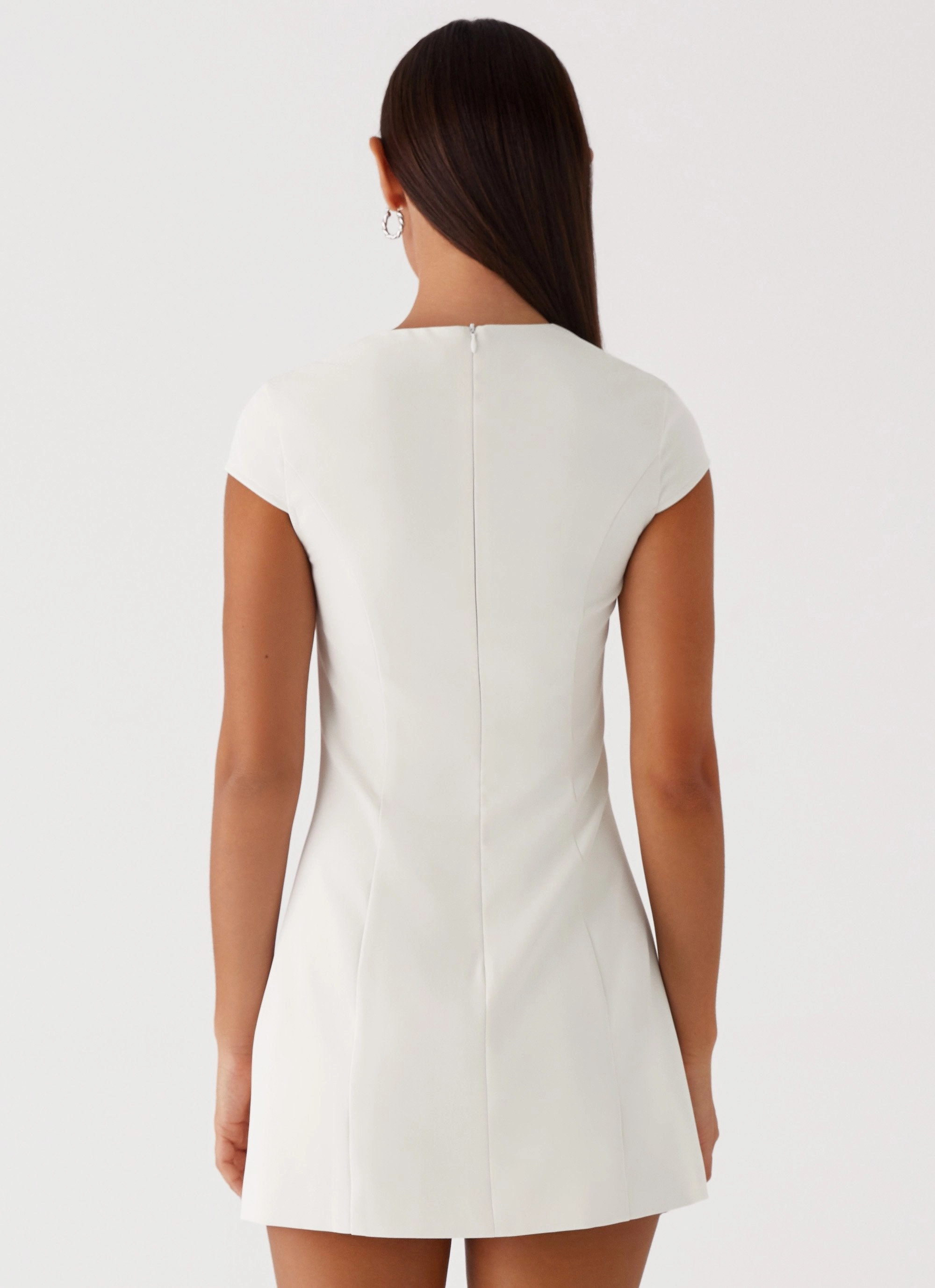 Harriet Mini Dress - Off White Street Style Light Finish