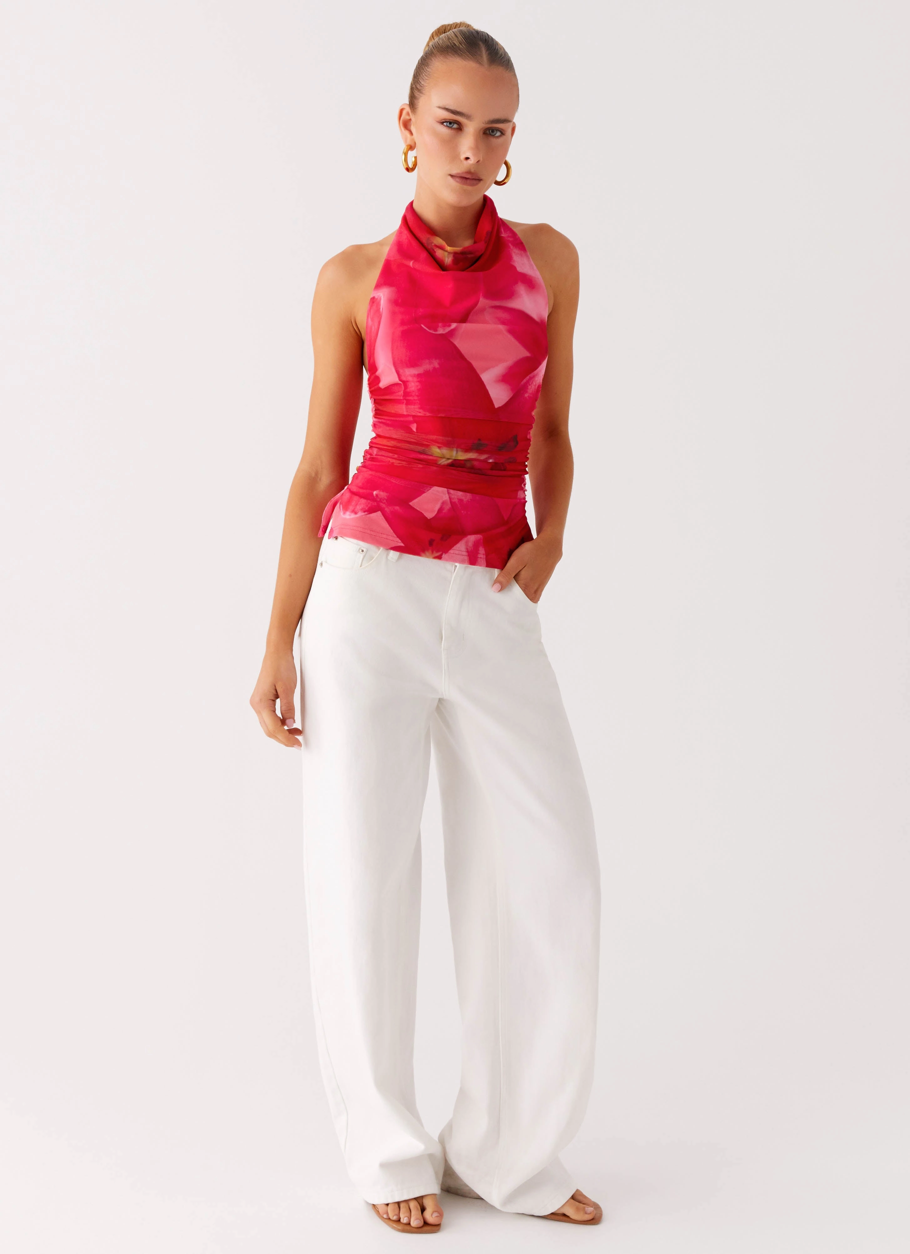 RibbedCollar TwoToneEffect Delany Halter Top - Peach Watermelon Flower