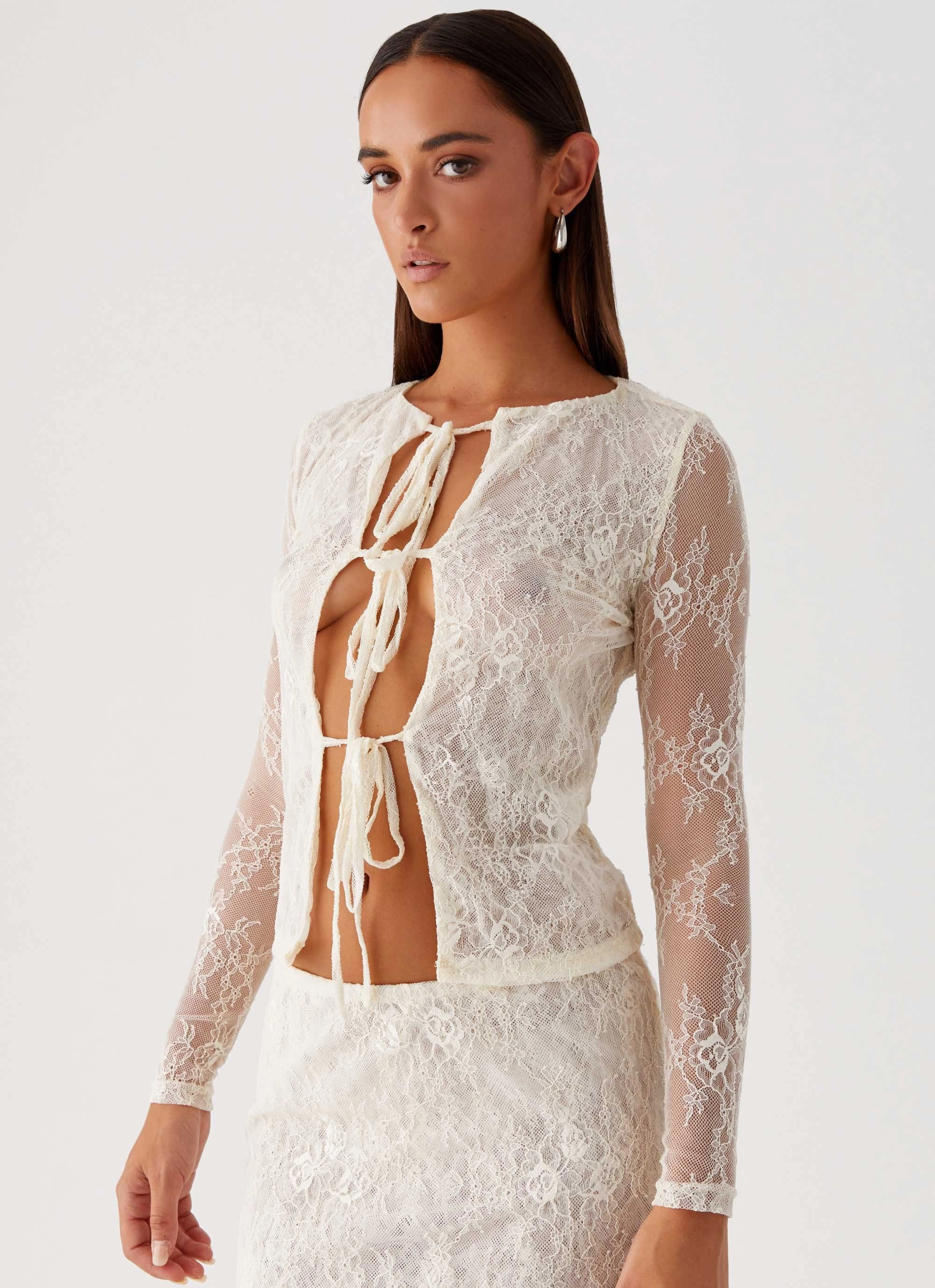 Duet Long Sleeve Top - Ivory AirflowVents