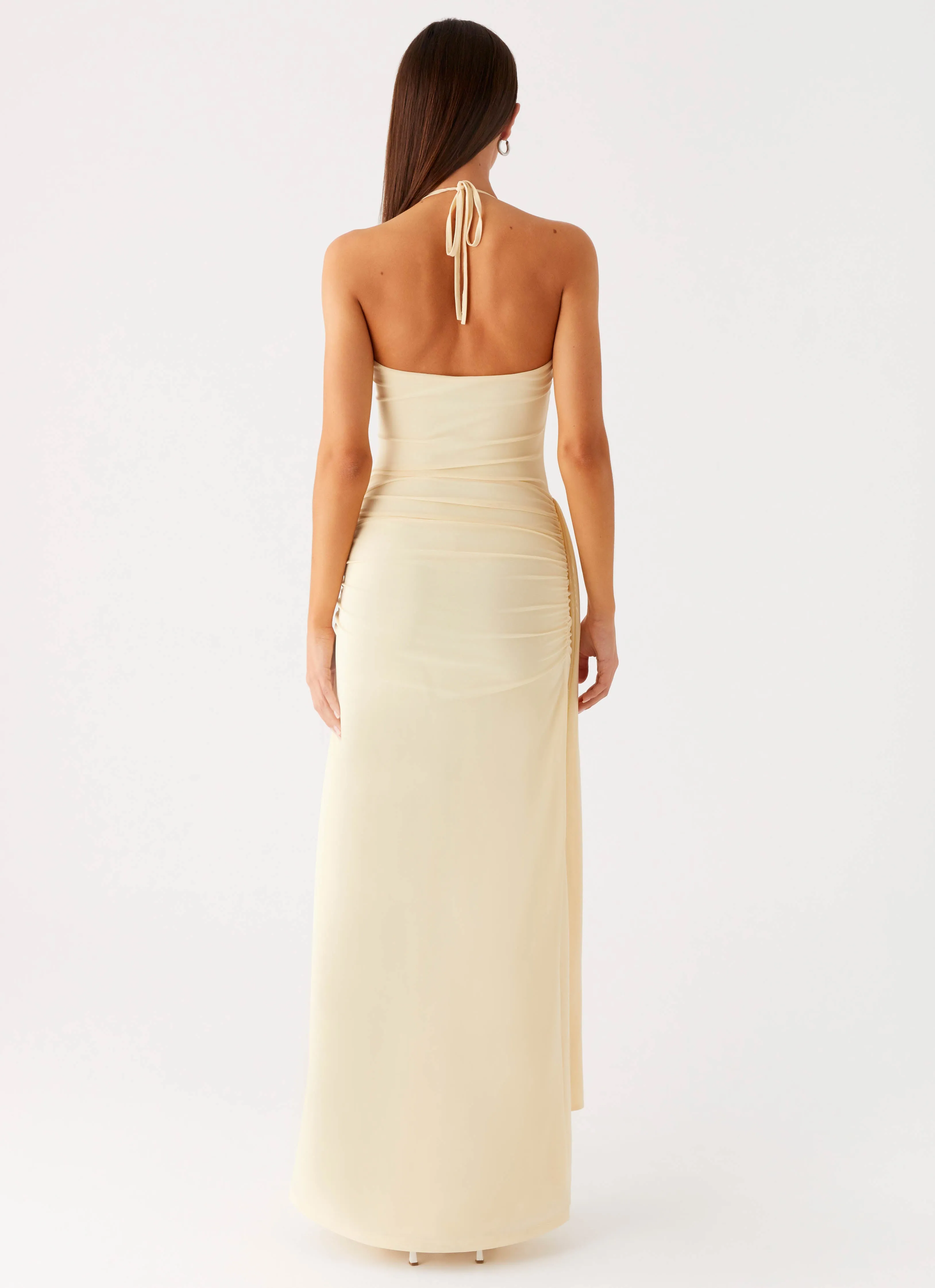 Signal Halter Maxi Dress - Sunny Yellow Evening Elegance