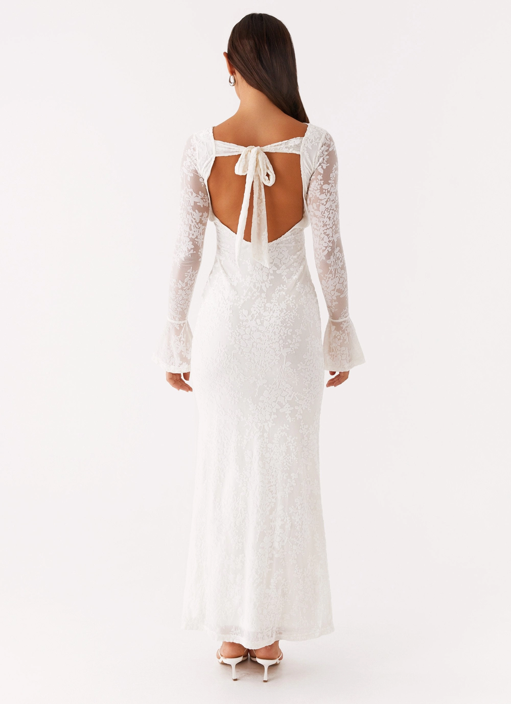 Simple Bow Thriving Maxi Dress - White