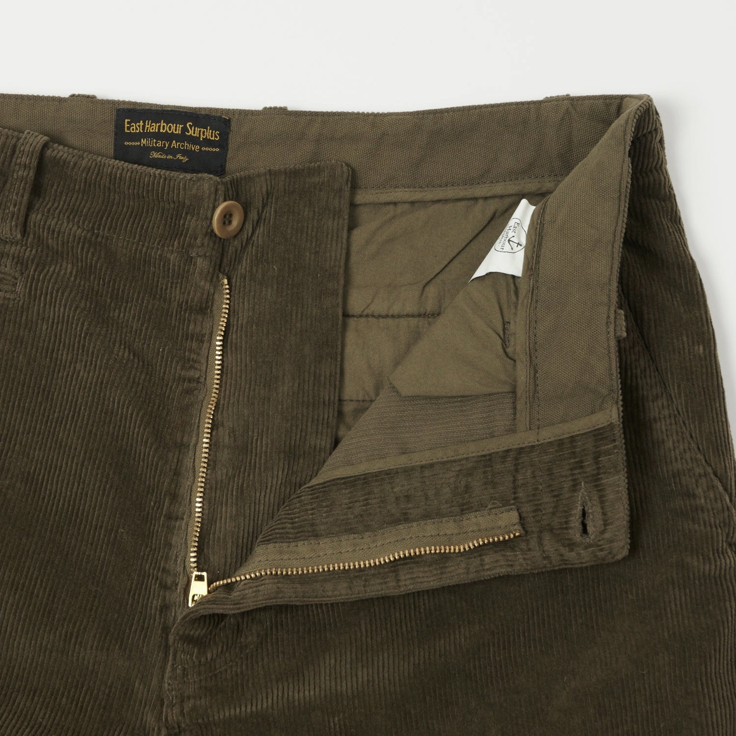 East Harbour Surplus 'Axel 101' Corduroy Trouser - Green