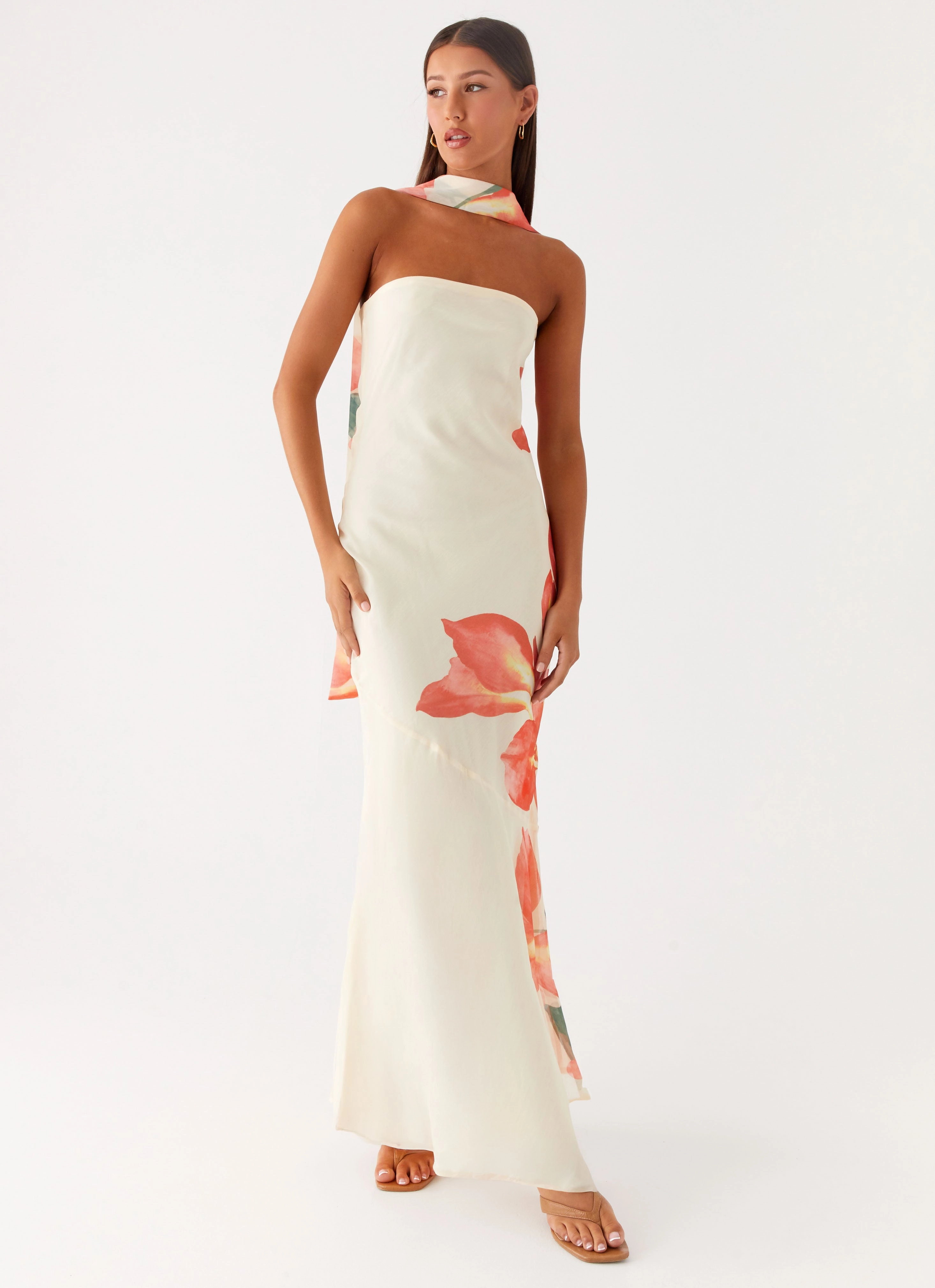 Under The Pagoda Maxi Dress - Siena Floral Relaxed and stylish Maximalist-Trend