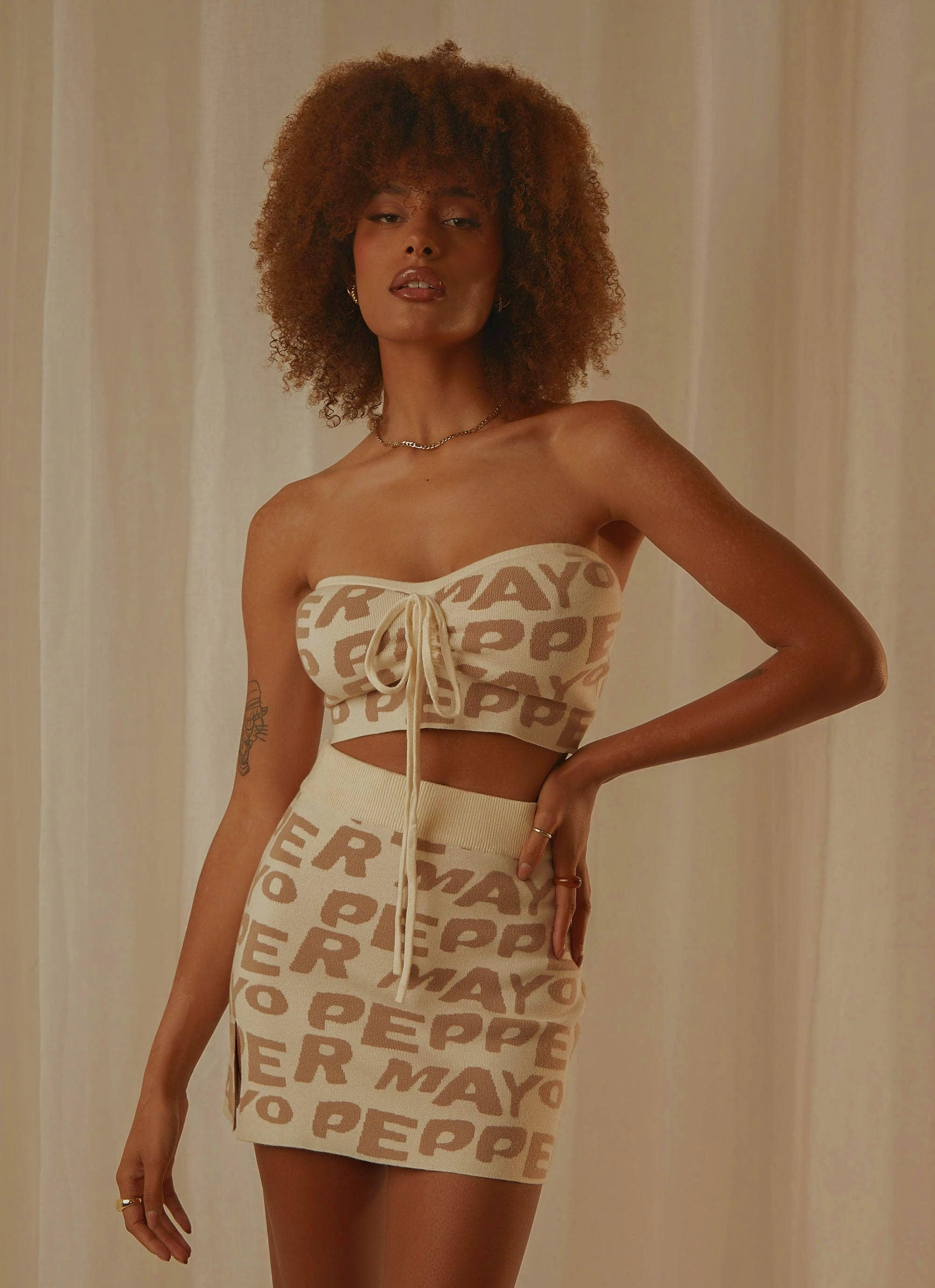 Easy Love Knit Mini Skirt - Latte Logo Basic Essential Layer