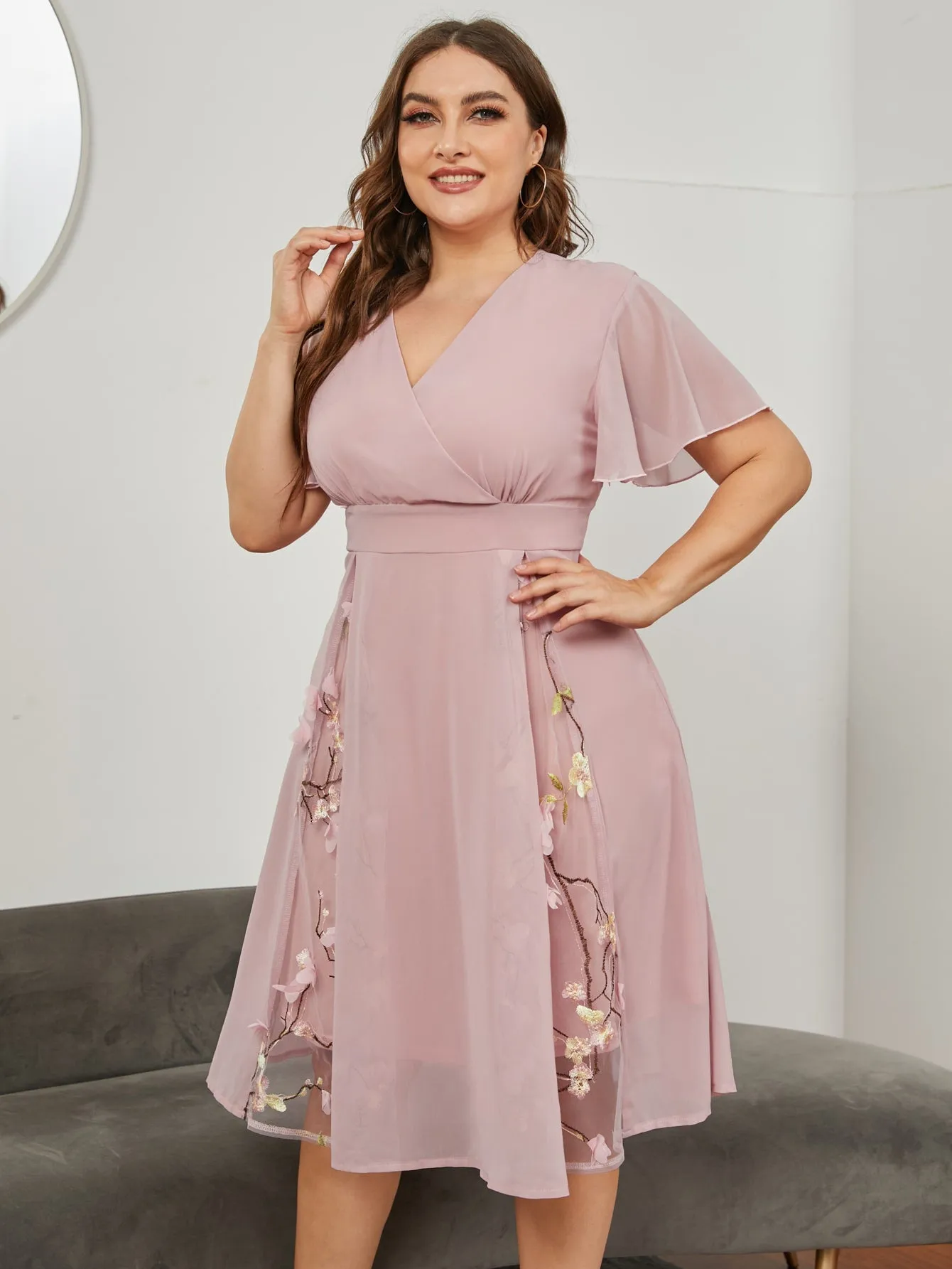 Elegant Floral Ruffle Short Sleeve V Neck Flared High Waist Midi Plus Size Dress