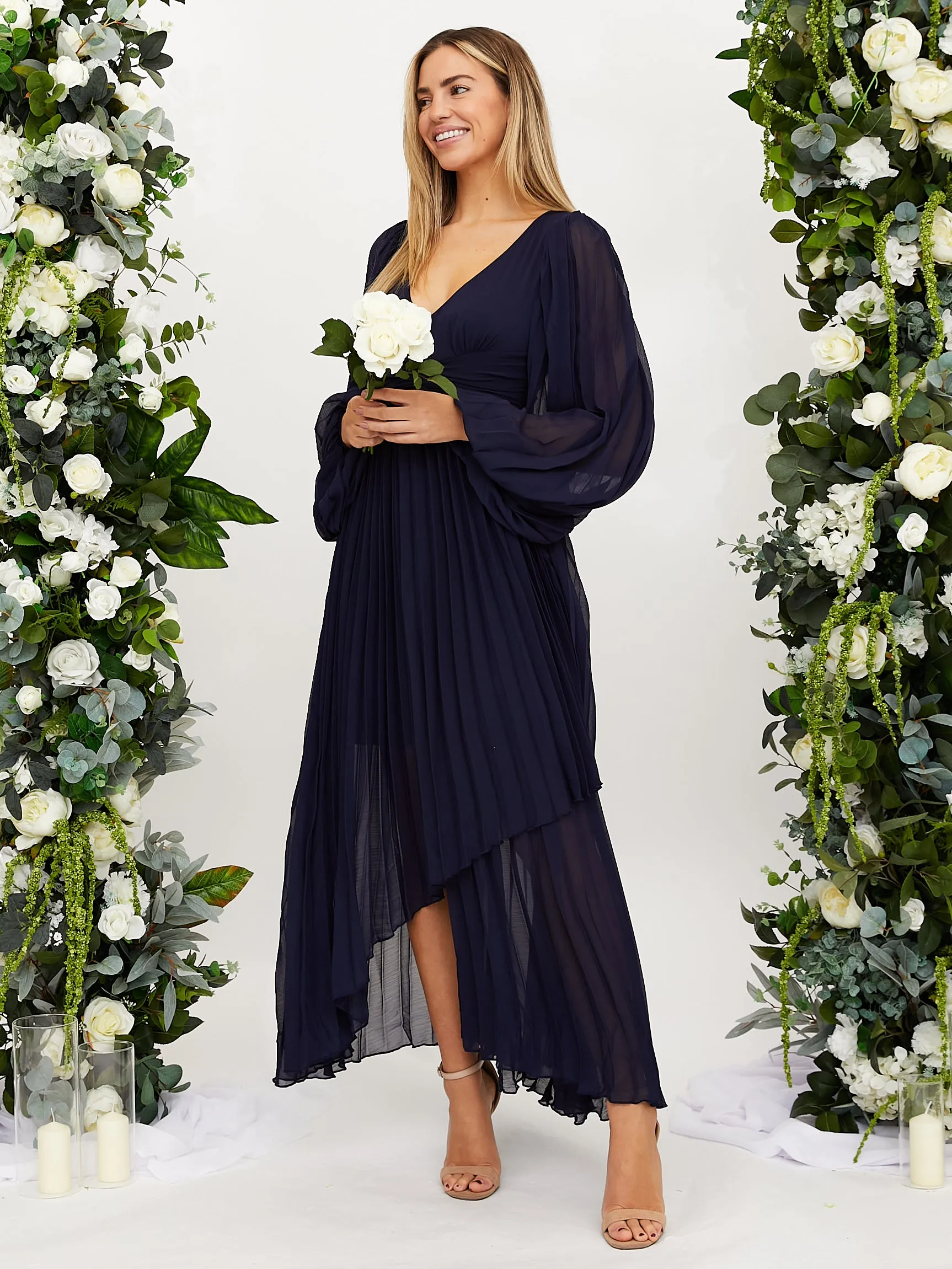 Toni Long Sleeved Pleated Maxi Dress / Navy Calm Mood