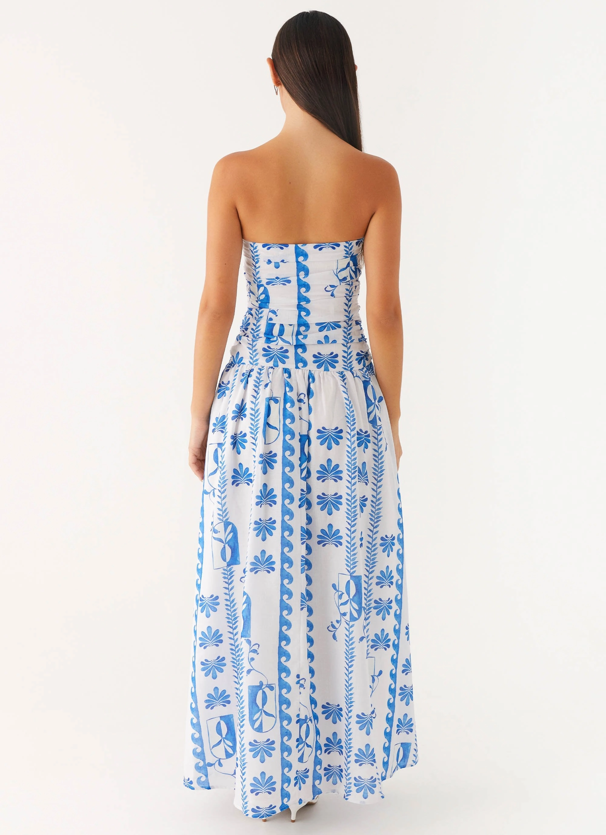 Scoop-Neck Carmel Maxi Dress - Floral Wave
