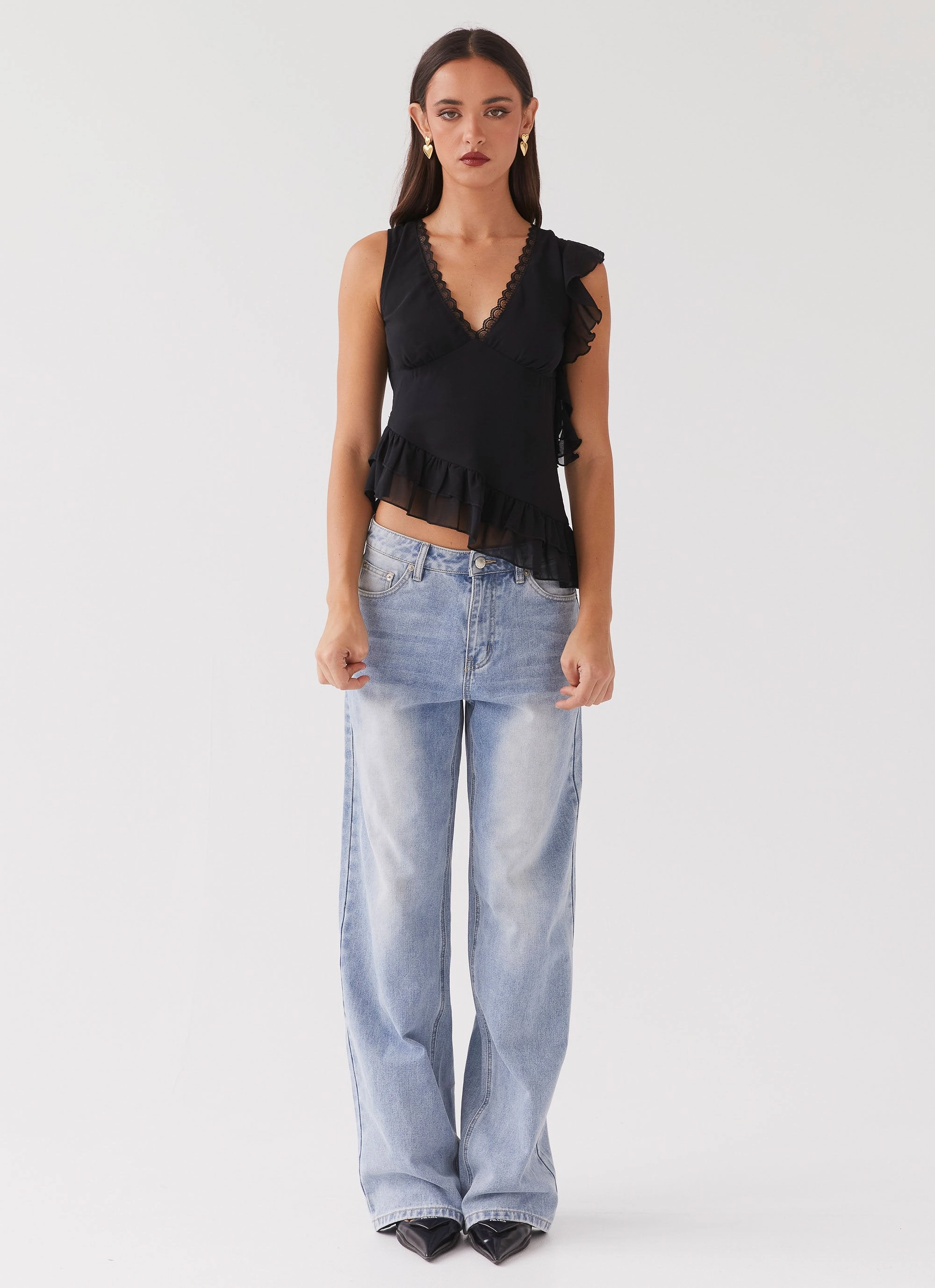 Contoured Back Panel Quilted Stitching Empress Frill Trim Top - Black