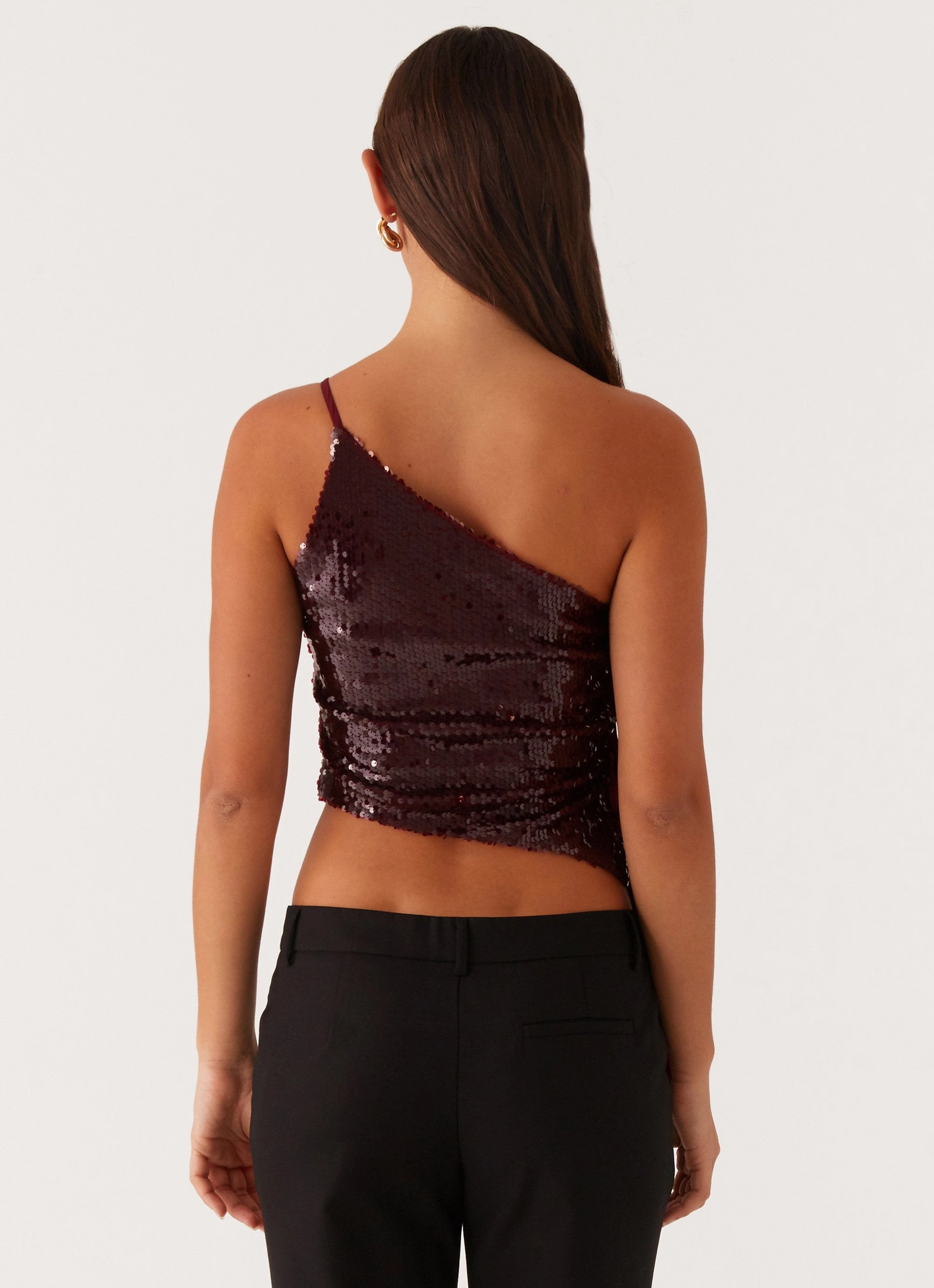 Stylish Chill Piece Cosmopolitan One Shoulder Top - Maroon
