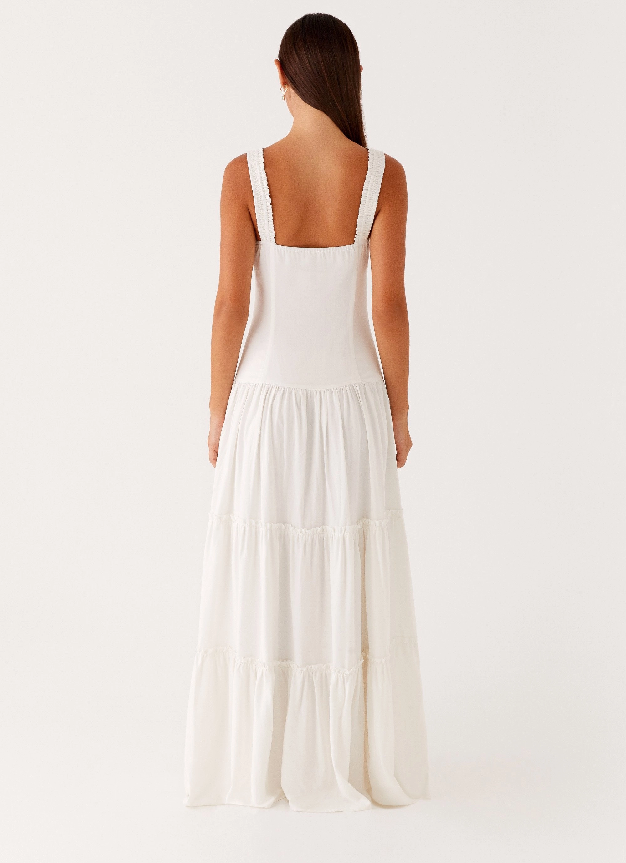 Esme Maxi Dress - White Chill Edge Light Wear