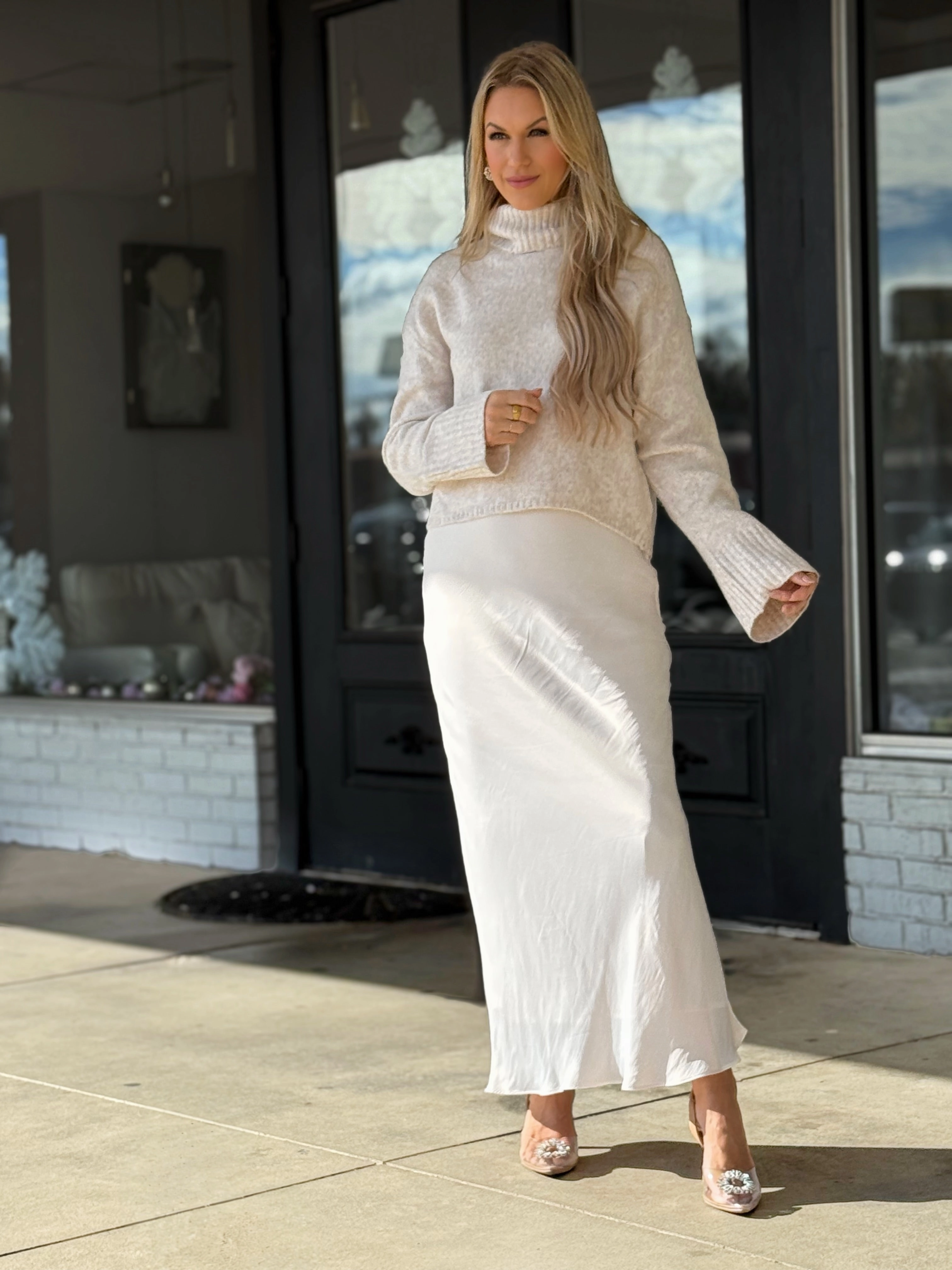 Fade Resistant Coating MinimalistStyle Europa Luxe Sheen Midi Skirt - Sea Salt