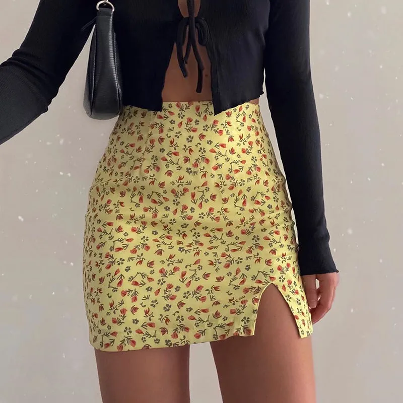Europe Women INS Popular Floral Splitted Fitted Slim Look A-Line Skirt