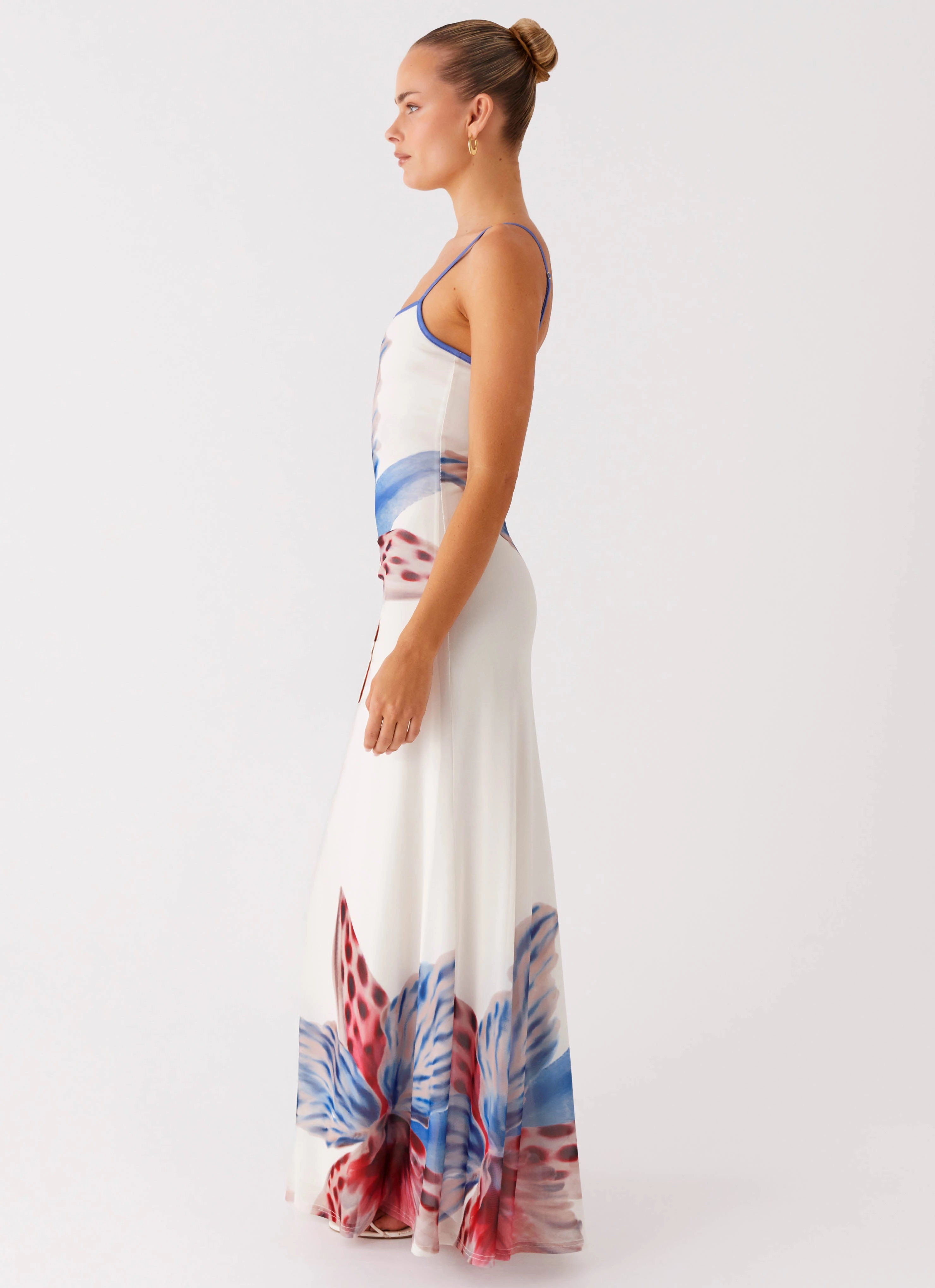 Feminine Mood Everett Maxi Dress - White Sea Bloom