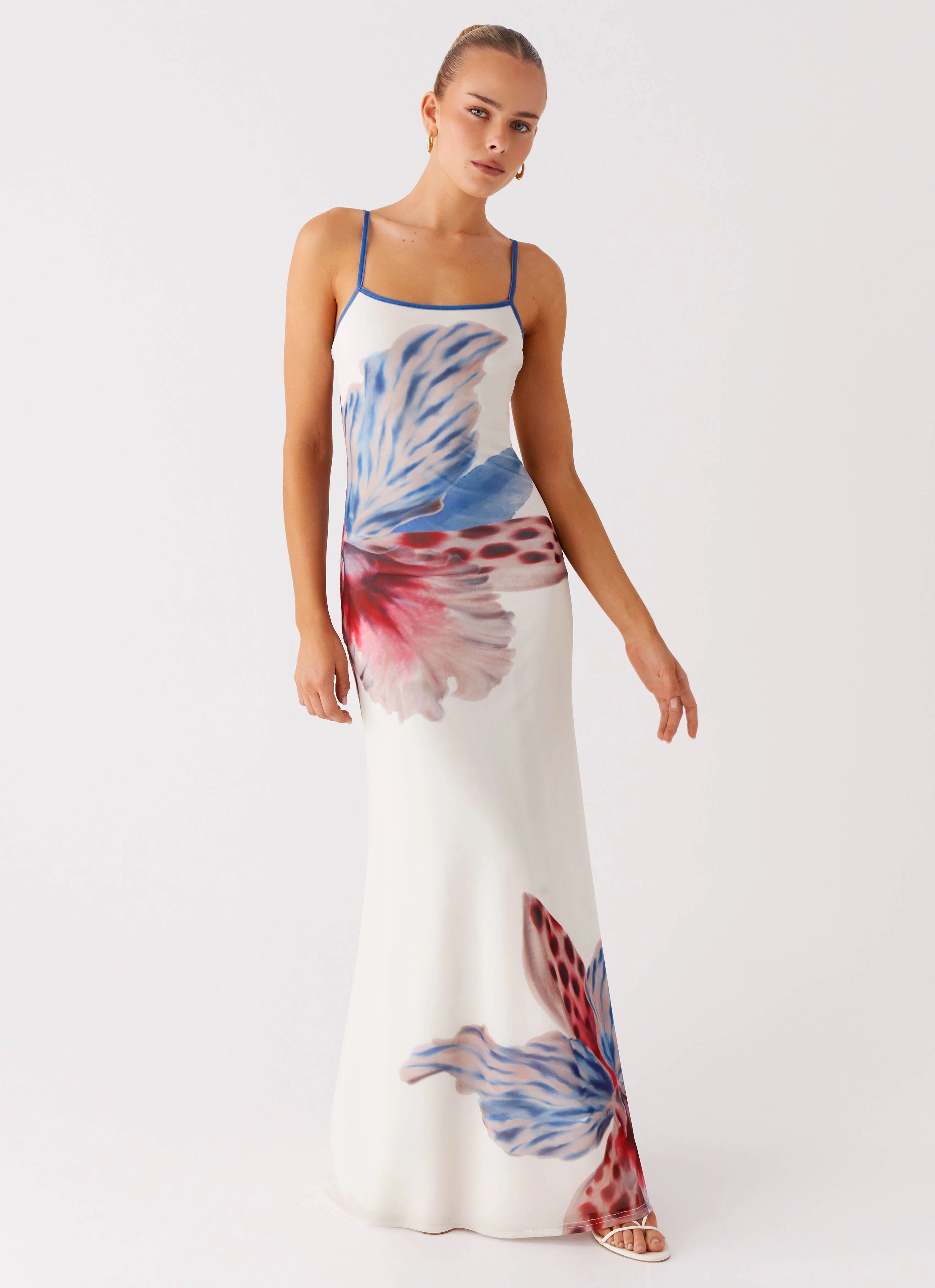 Cocktail-Party Cool Movement Everett Maxi Dress - White Sea Bloom
