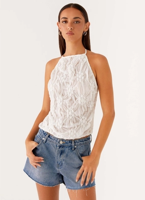 Evia Halter Top - Ivory SlimFitAdaptation