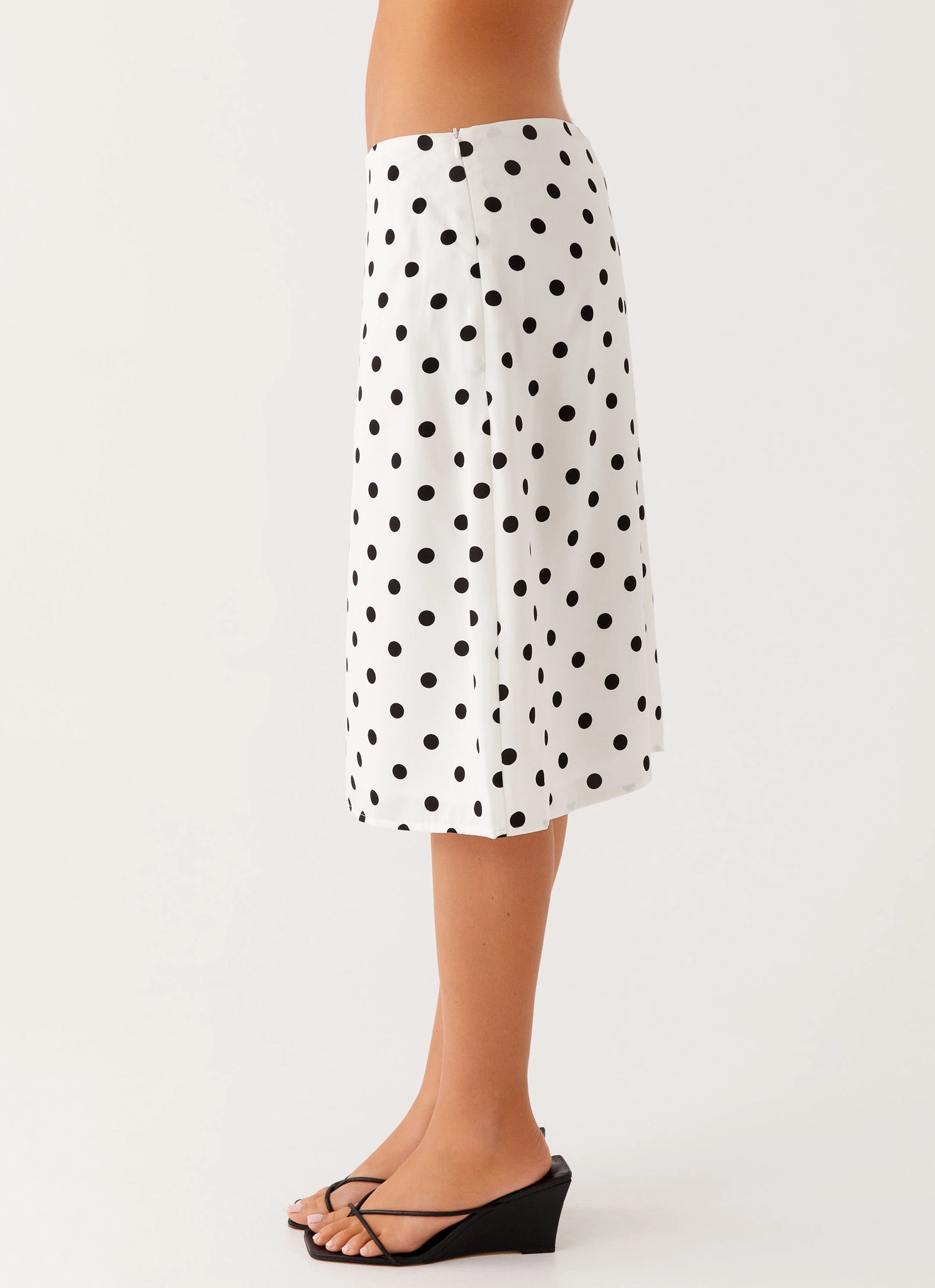 Stretchable Wear Timeless Fit Evoke Chiffon Midi Skirt - White Polka Dot